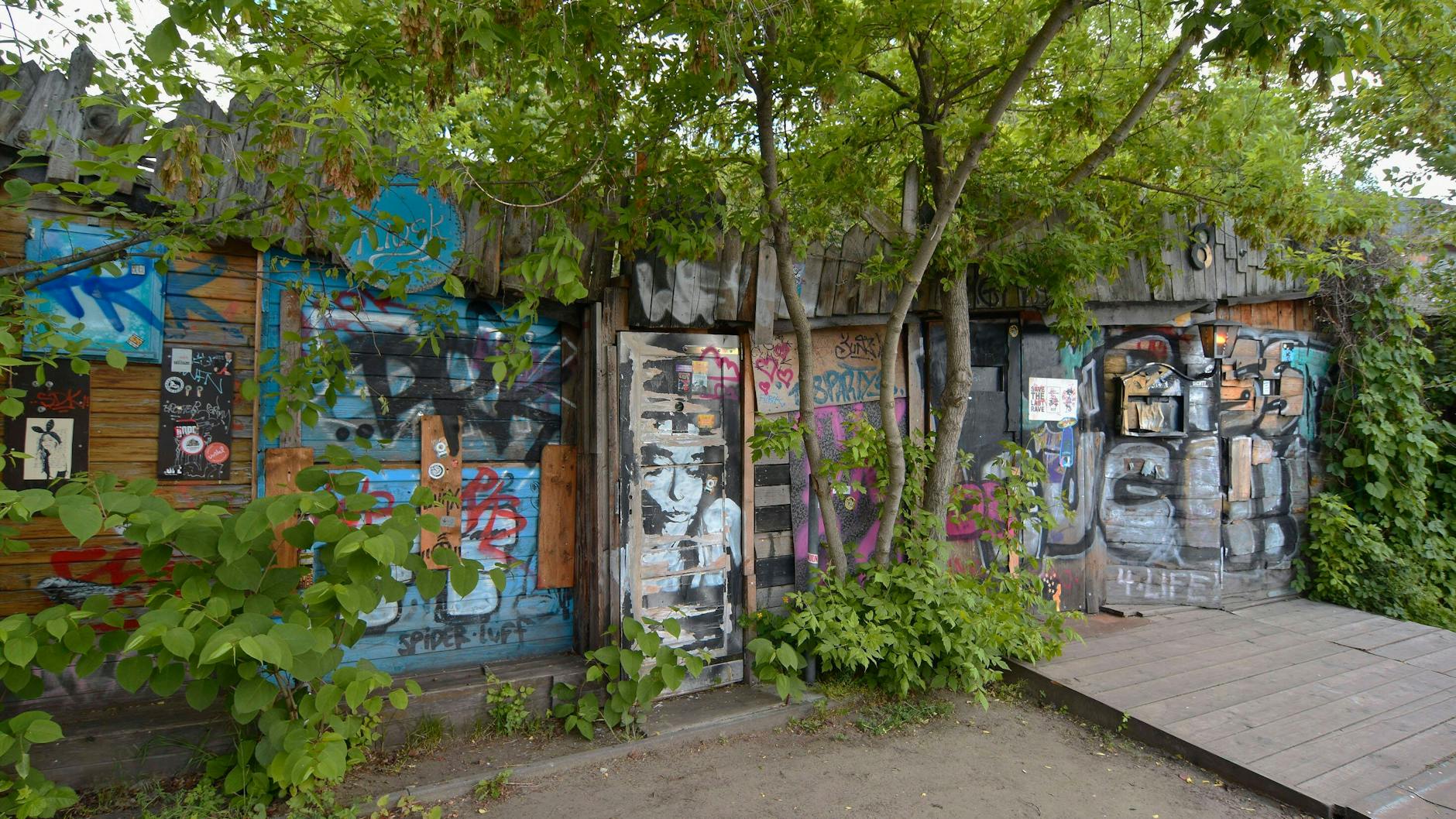 Der Biergarten und Club Rummelsbucht musste für die Bauprojekte geschlossen und abgerissen werden.