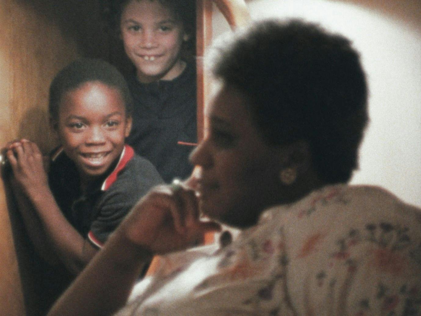 Filmstill aus „I Heard It through the Grapevine“. Im Vordergrund: die US-Aktivistin Oretha Castle Haley.