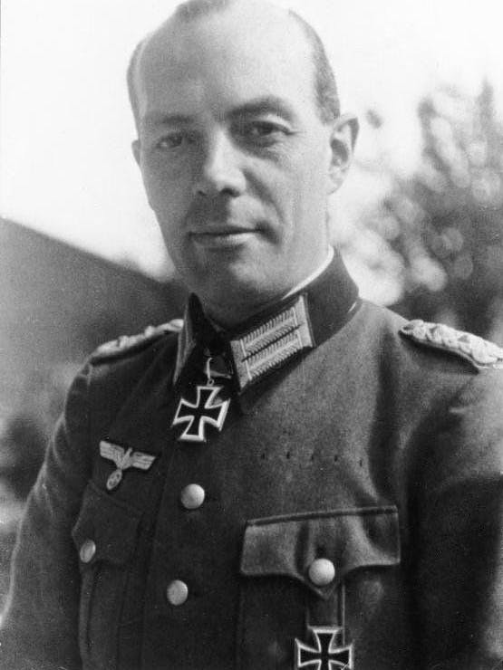 Rudolf-Christoph Freiherr von Gersdorff wollte sich am 21. März 1943 mit Hitler in die Luft sprengen. Diese Aufnahme entstand im Jahr darauf.