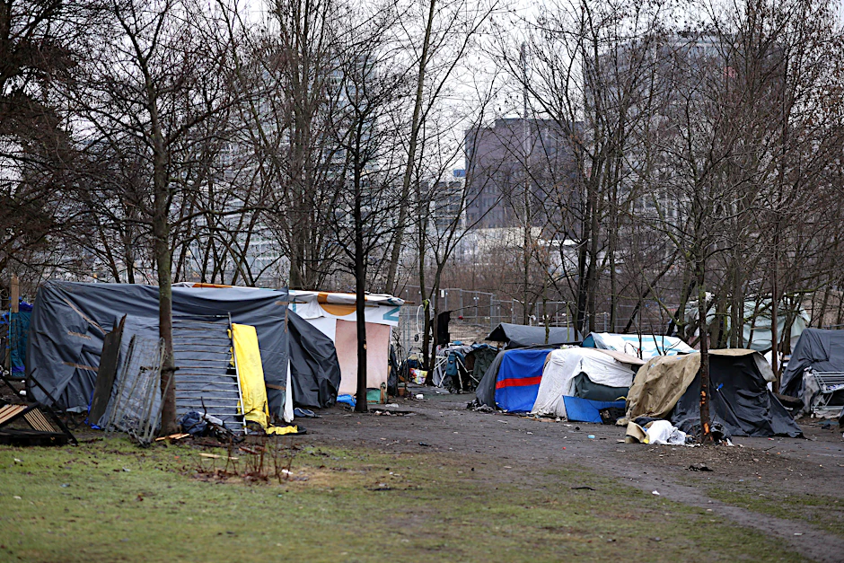 Das Obdachlosen-Camp im Zentrum Berlins&nbsp; gegenüber dem Hauptbahnhof