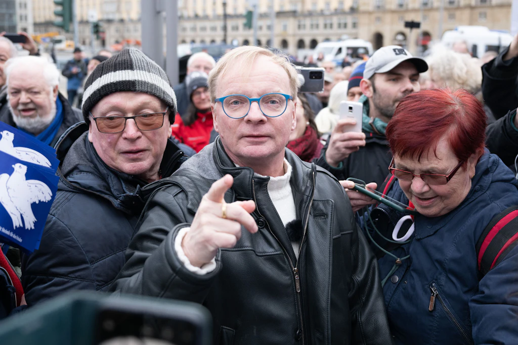 Was ist Uwe Steimle: rechtes Schwein, linke Sau oder schon veganes Schnitzel?