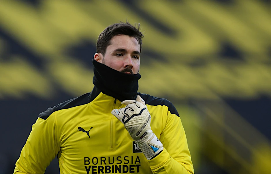 ARCHIV - Spielt mittlerweile in den USA: Ex-BVB-Keeper  Roman Bürki.  