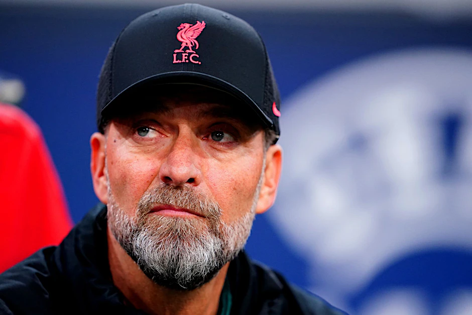 ARCHIV - Brauchte in seiner Anfangszeit in England eine Landkarte: Liverpool-Trainer Jürgen Klopp.  a