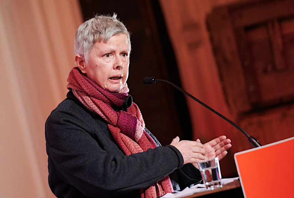 ARCHIV - Katina Schubert, Berlins Linke-Vorsitzende, spricht.  