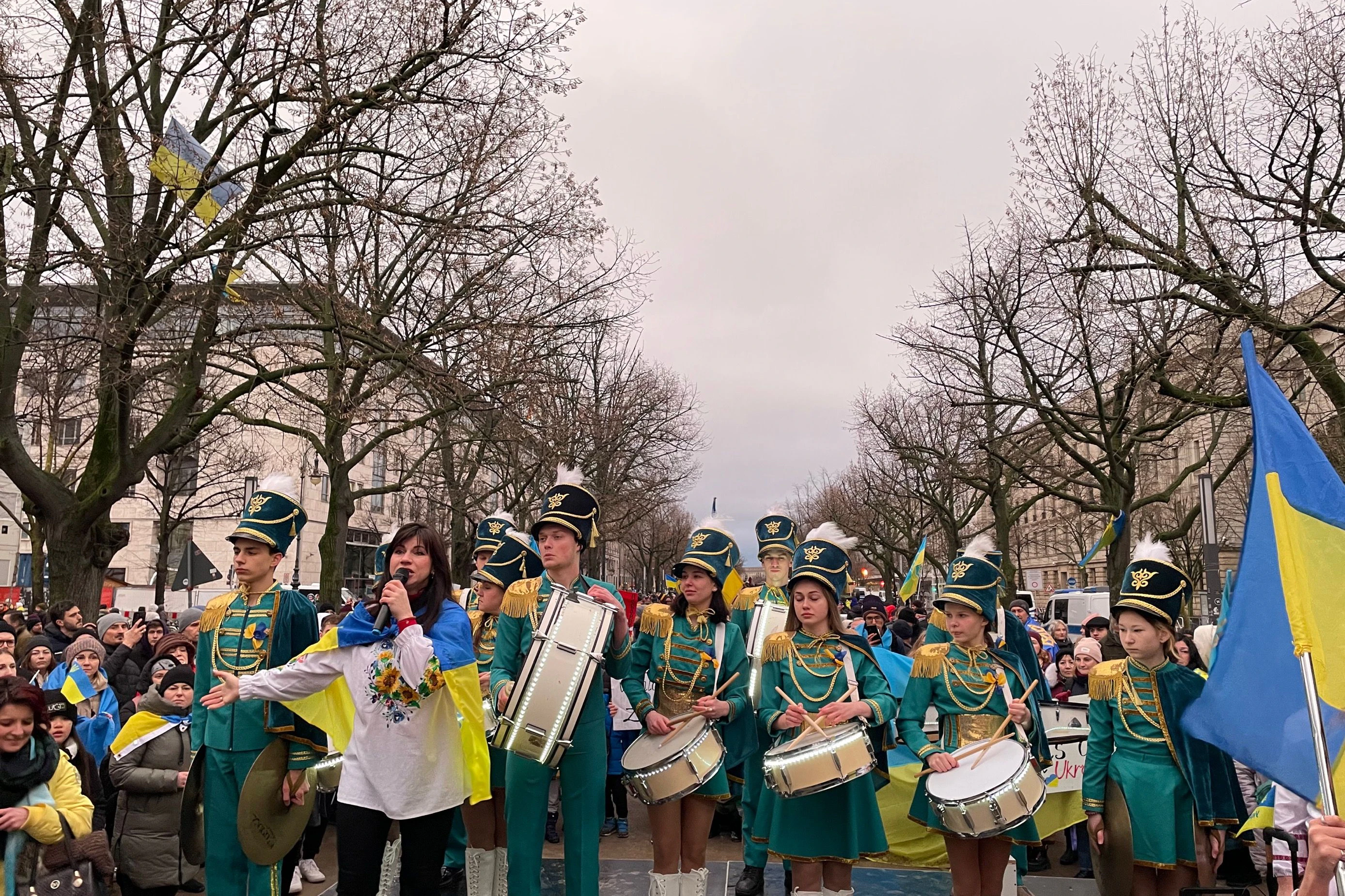 Ein Spielmannszug aus ukrainischen Musikern