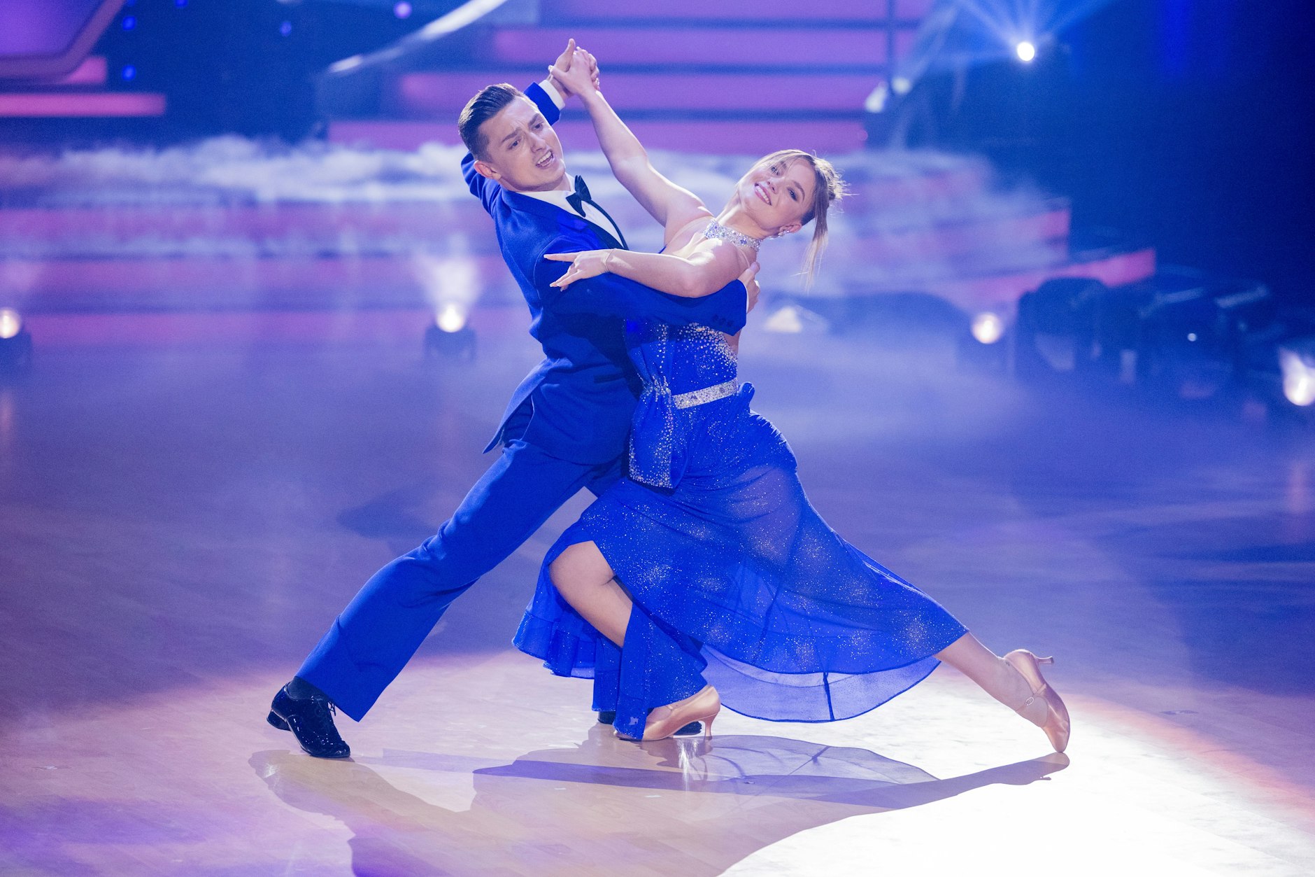 Julia Beautx und Zsolt Sándor Cseke sind eines der Traumpaare bei „Let’s Dance“. Doch im Training gab es einen dreisten Diebstahl.