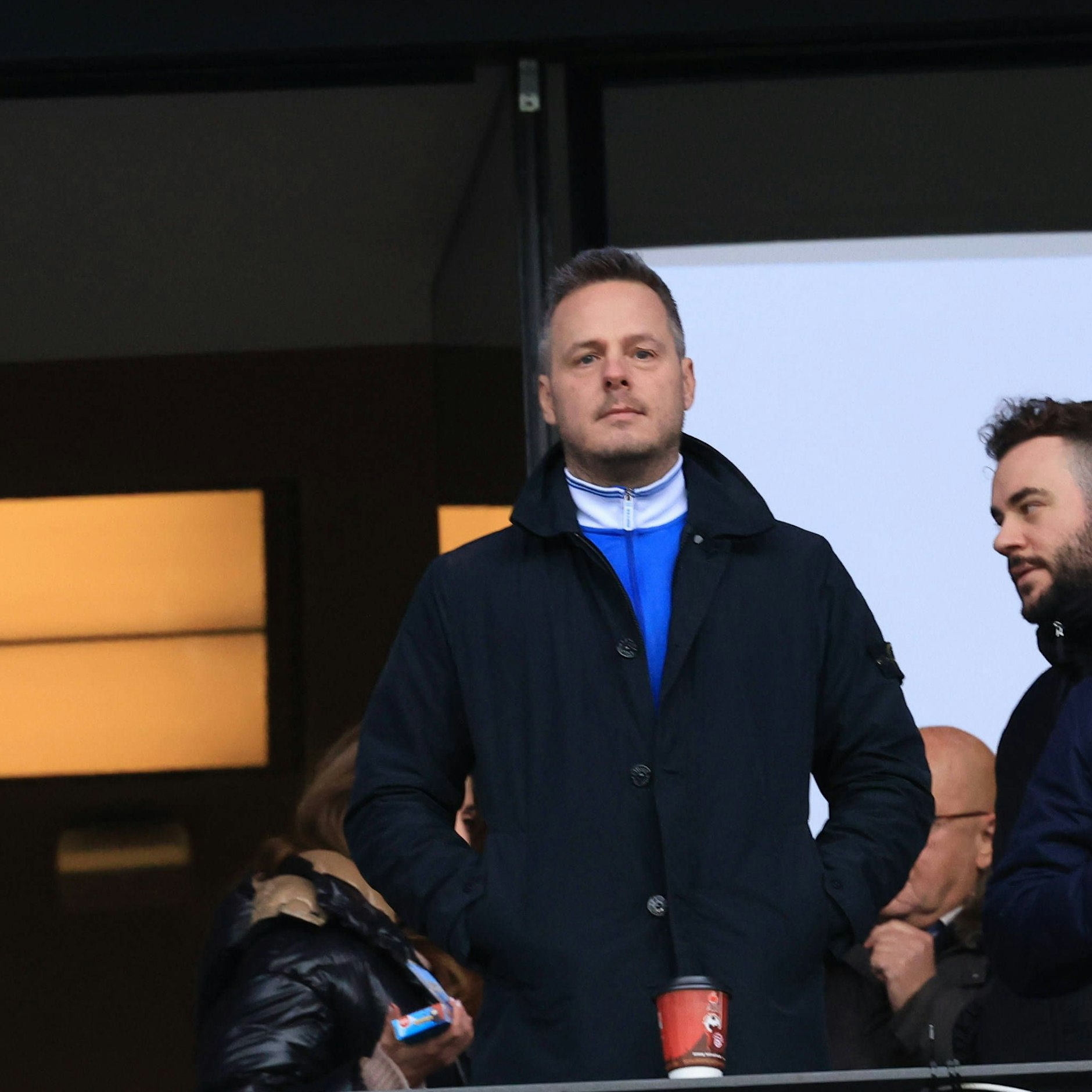 Kay Bernstein, Präsident von Hertha BSC, konnte endlich mal wieder glücklich sein. 2:0-Heimsieg gegen den FC Augsburg im Abstiegskampf.