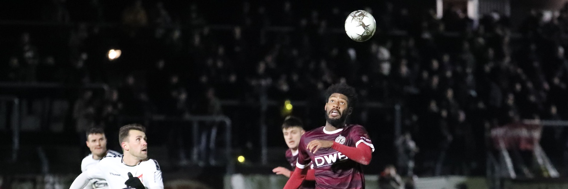 Rückkehr wahrscheinlich nach abgesessener Gelbsperre: Dominic Duncan (r.) wurde beim BFC Dynamo in Jena schmerzlich vermisst.
