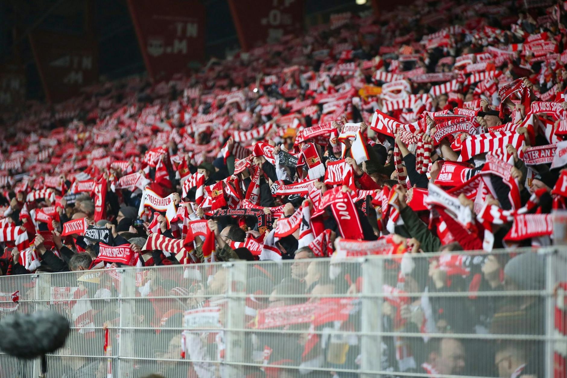 Die Alte Försterei erlebte eine große europäische Nacht gegen Ajax Amsterdam.