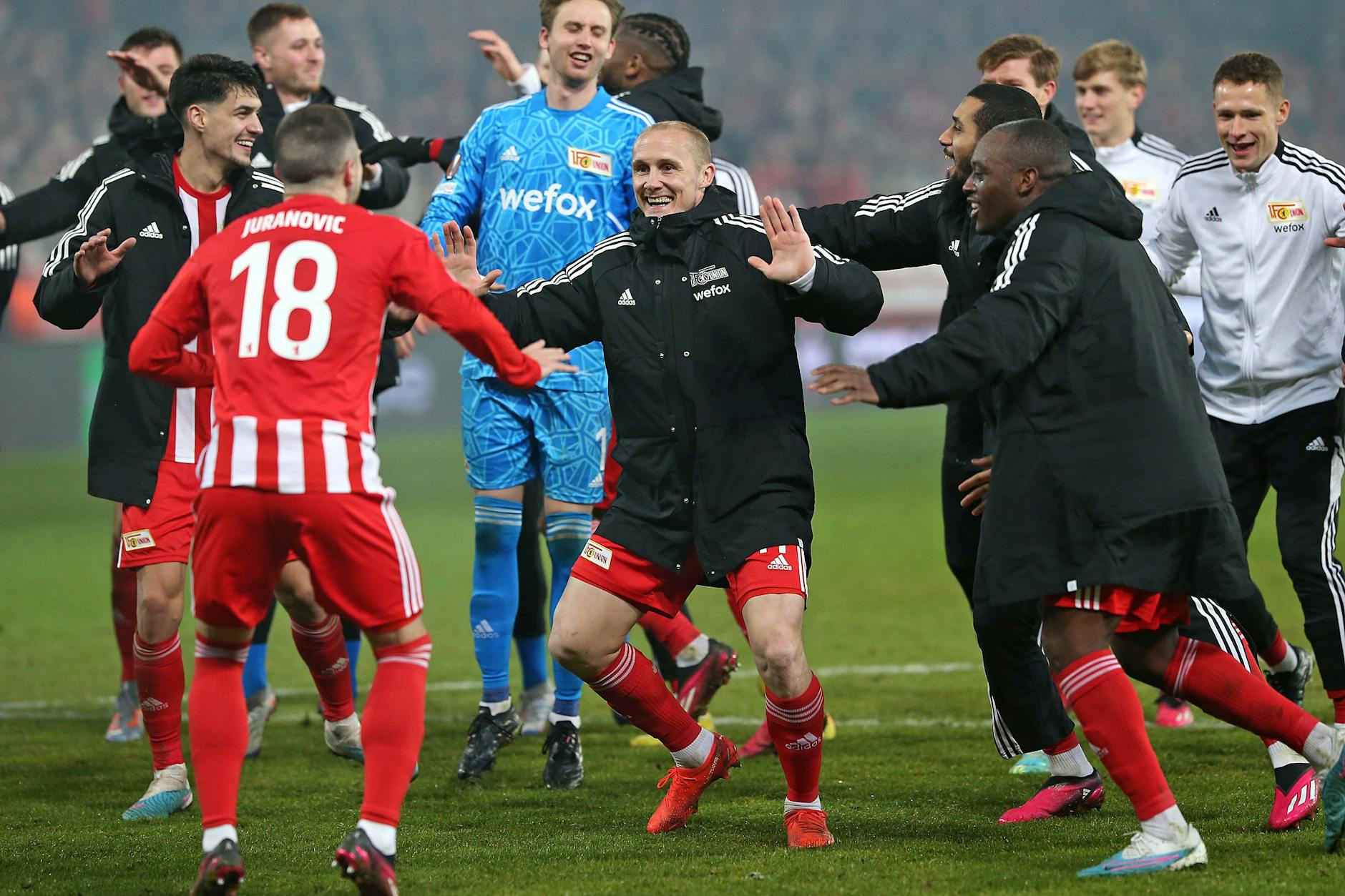 Kann der 1. FC Union bald erneut jubeln, wie die Mannschaft es nach dem Spiel gegen Ajax Amsterdam machen konnte?