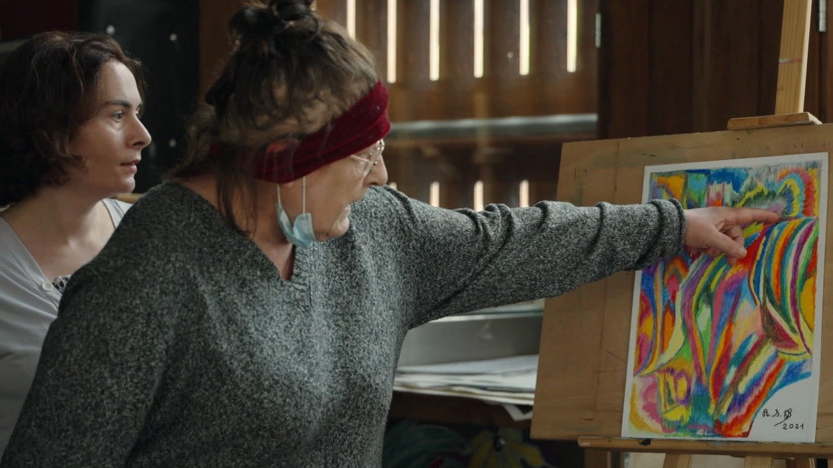 Zwei Patientinnen bei der Kunsttherapie: eine Szene aus dem Gewinnerfilm „Sur l’Adamant“