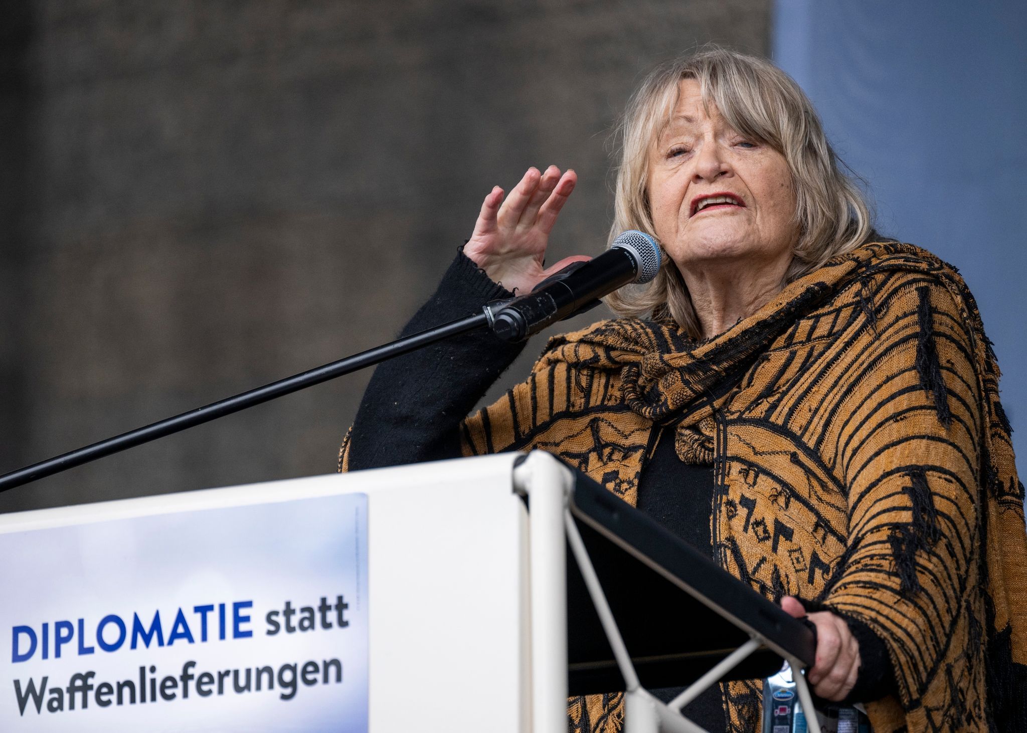 Image - Vergewaltigte Frauen in der Ukraine: DIESE Aussagen von Alice Schwarzer bei Berlin-Demo sorgen für Entsetzen
