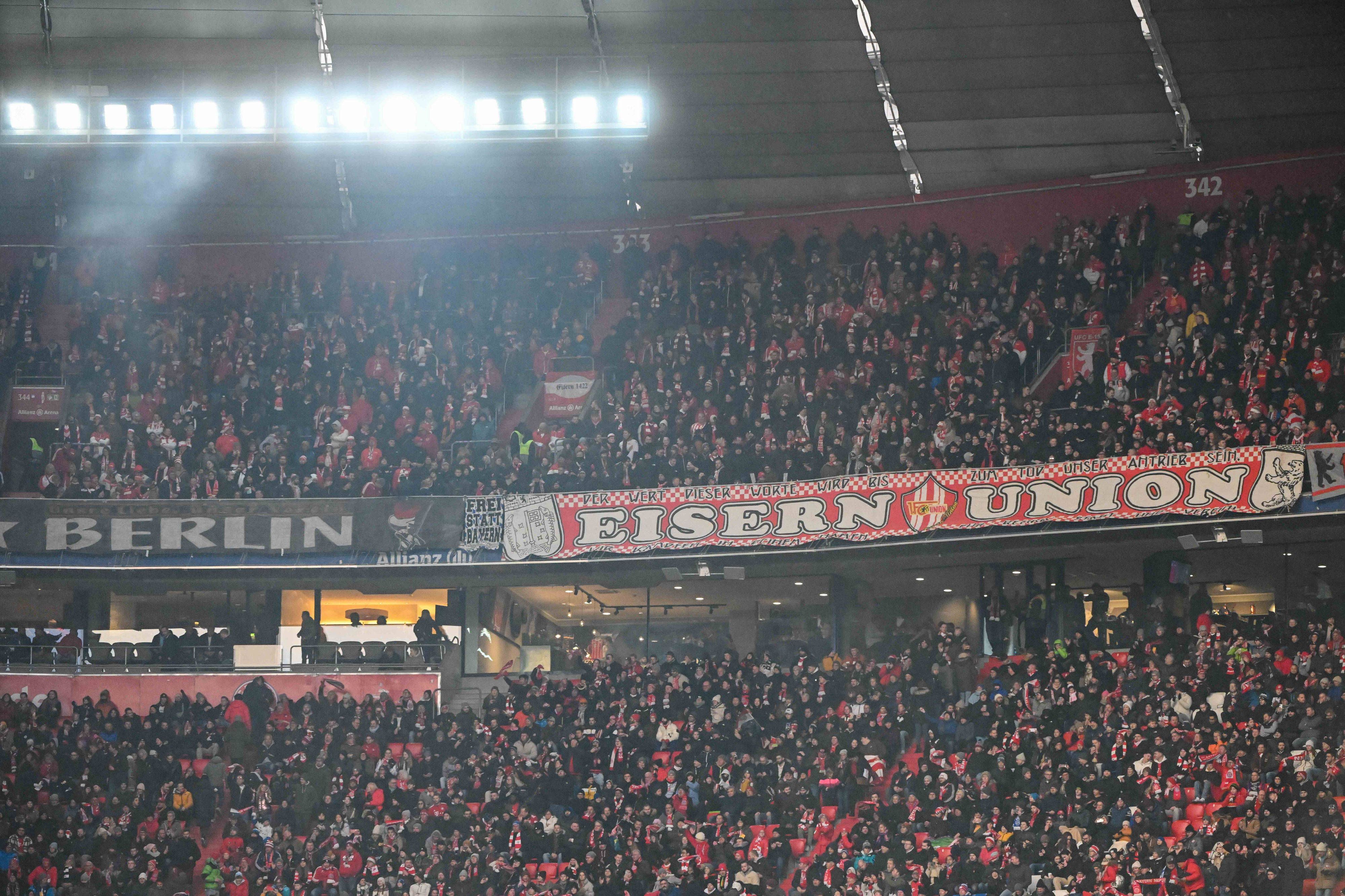 Klassisches Eigentor: Der Spott der Fans des FC Bayern ist für den 1. FC Union ein Ritterschlag