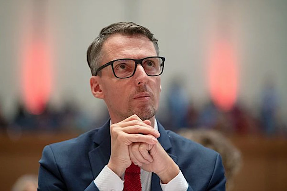 Die Aktion richtet sich gegen die Pläne des SPD-Kirchenbeauftragten Lars Castellucci.