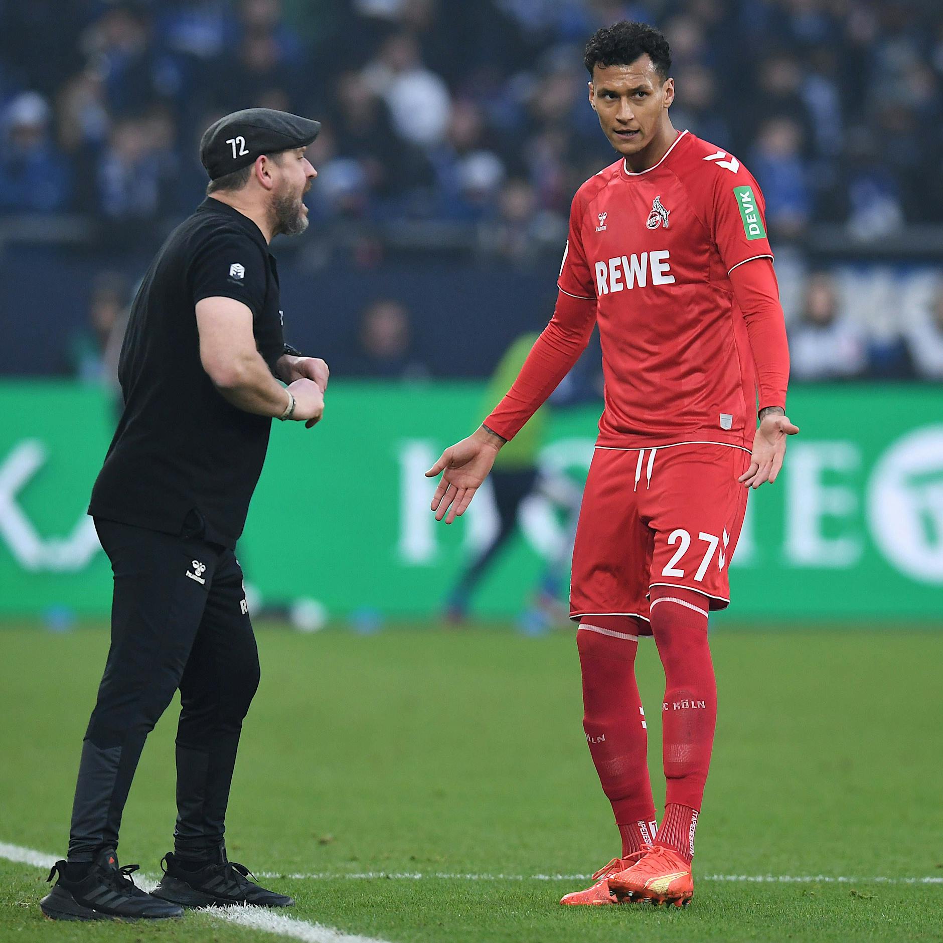 „Bist du bescheuert?“: So herzlich begrüßte Steffen Baumgart Ex-Hertha-Stürmer Davie Selke in Köln