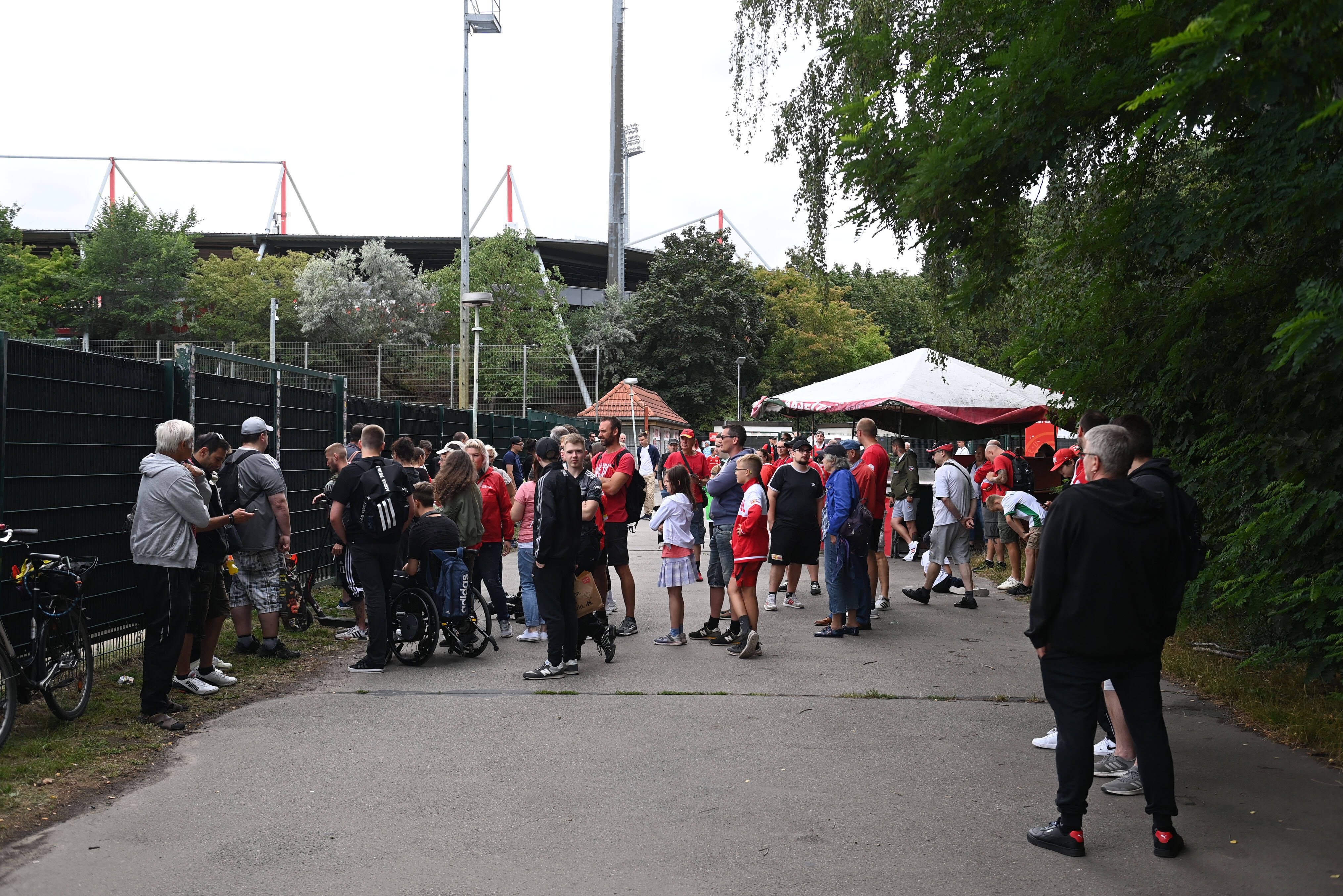 Feiertag beim 1. FC Union: Fans sind endlich wieder beim Training dabei!