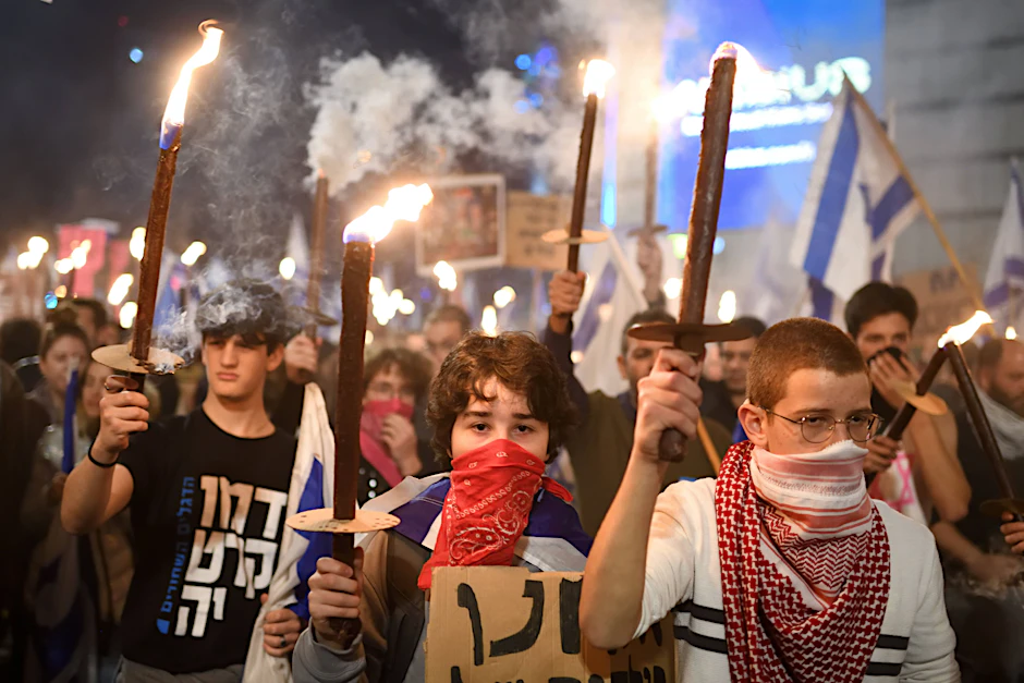 Eine Demonstration gegen die Regierung Netanjahu am 25. Februar in Tel Aviv.&nbsp;