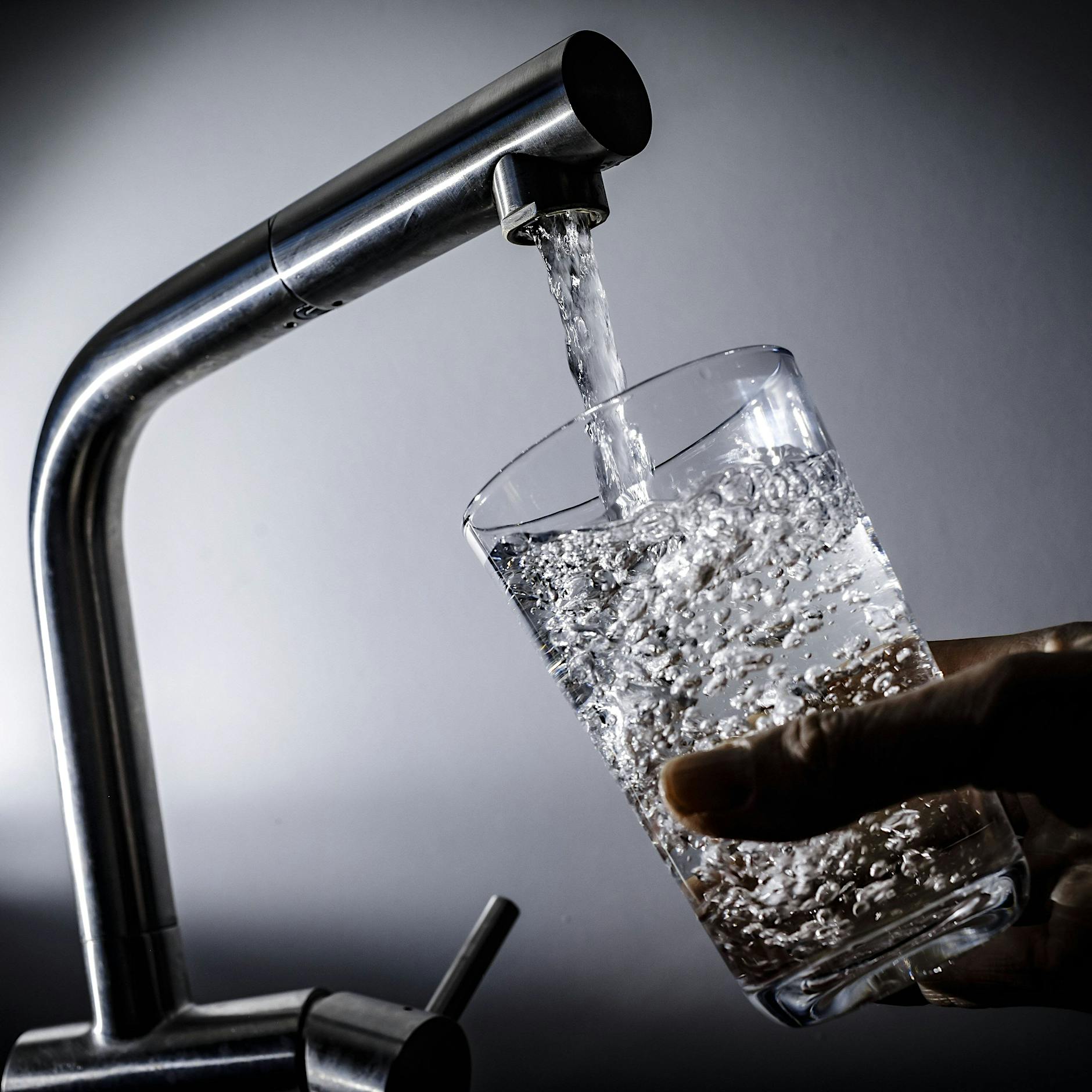 Viele Arzneimittelrückstände in der Umwelt: Daten zu Risiken sind Geheimsache!