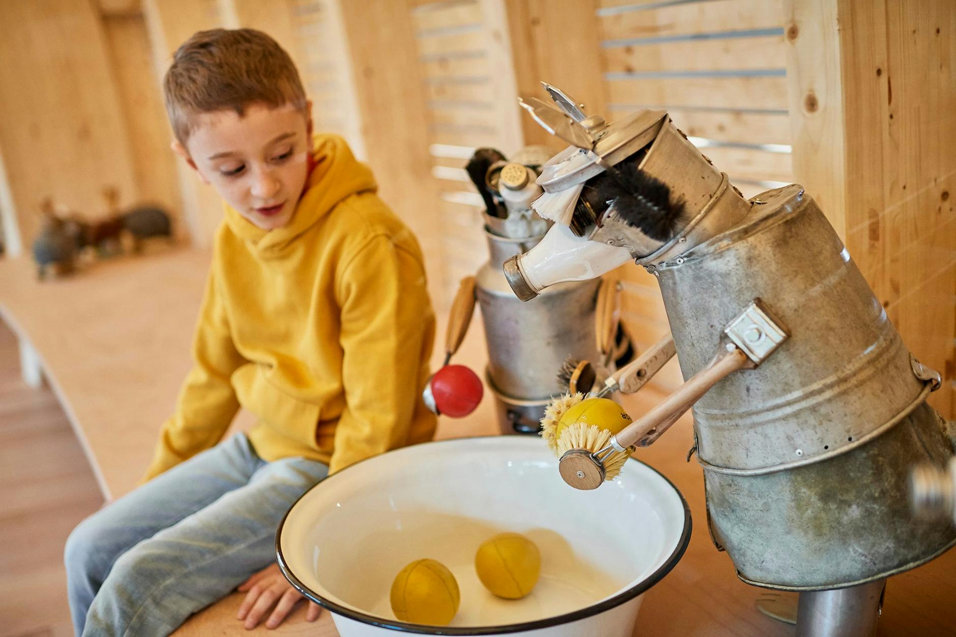 Fantasie für alle: Die Waschbären im Anoha machen ihrem Namen alle Ehre. Wer einmal in dem Kreuzberger Kindermuseum ist, möchte nicht mehr weg.