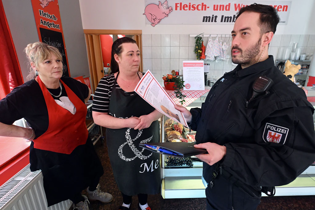 Geflohener Sex-Täter von Nauen entkräftet im Krankenhaus