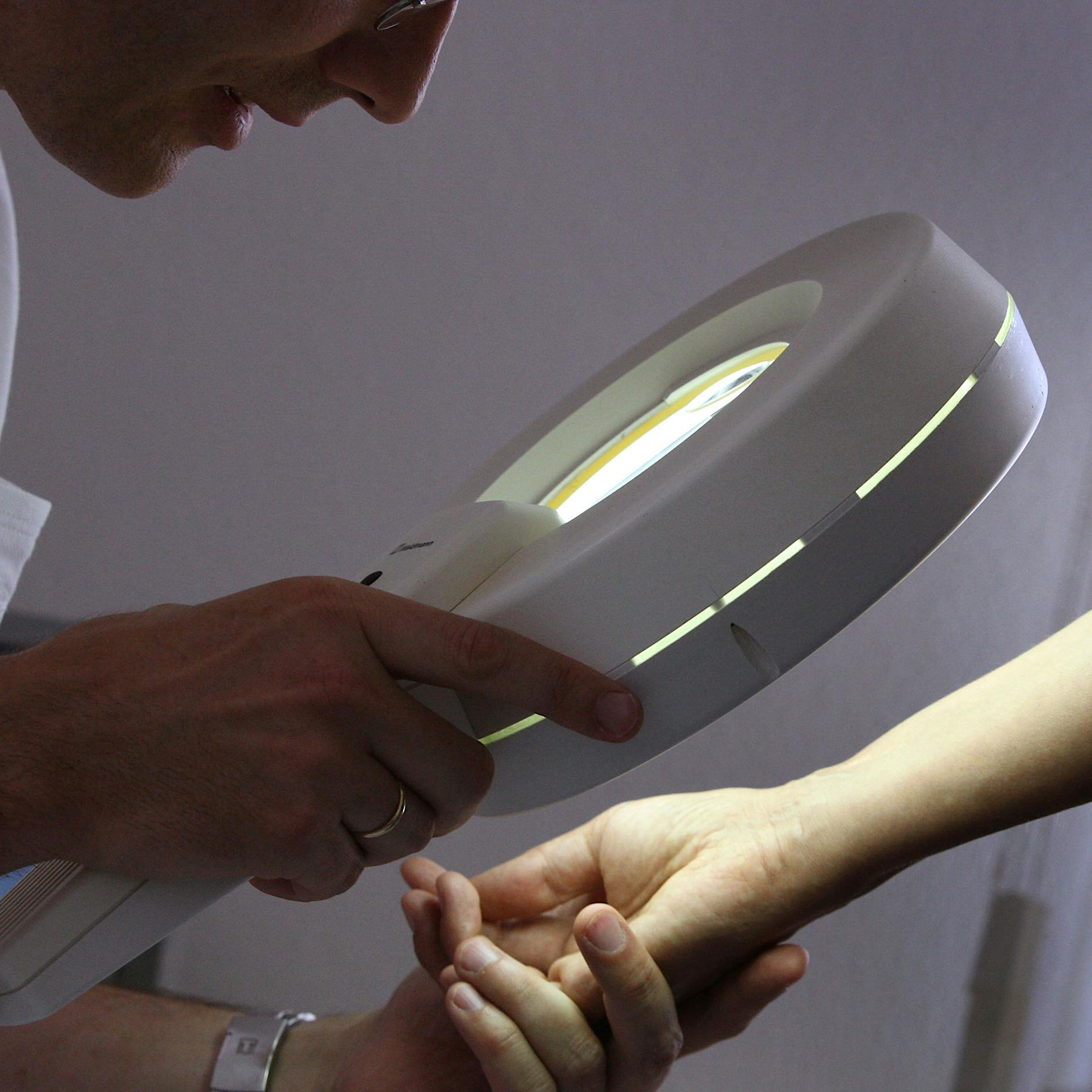 Krankenkasse warnt vor mehr Krebsfällen nach Corona