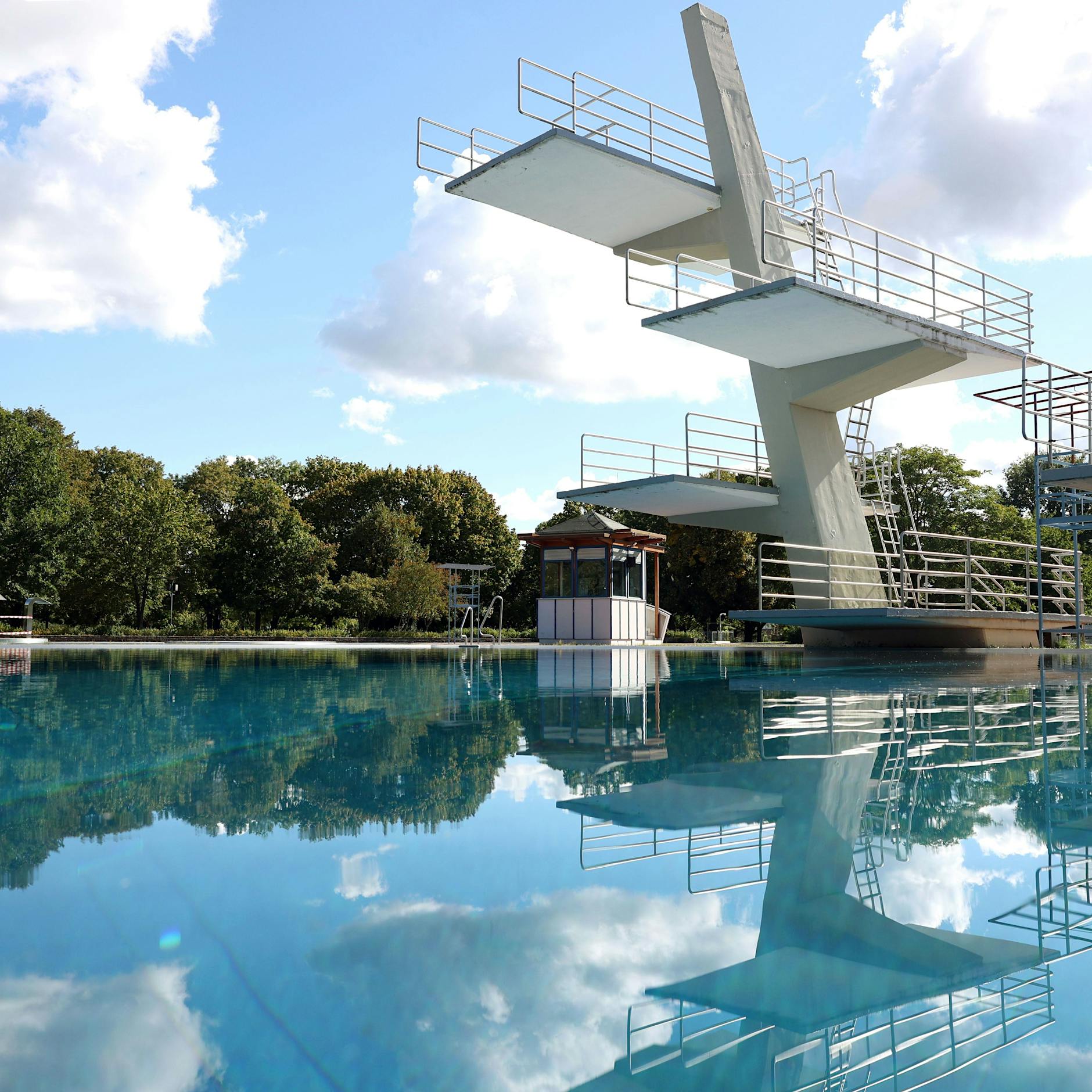 Millionen für die Berliner Bäder – hier wird 2023 gebaut: der große Überblick