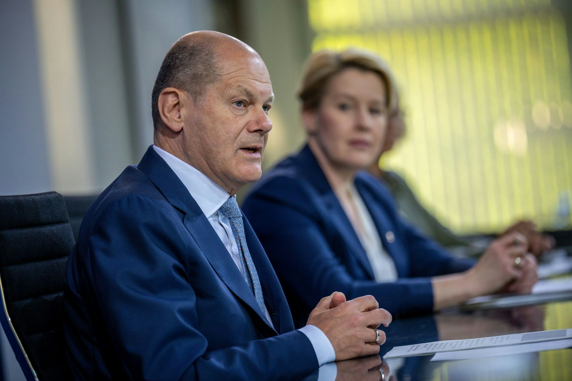Bundeskanzler Olaf Scholz mit Franziska Giffey