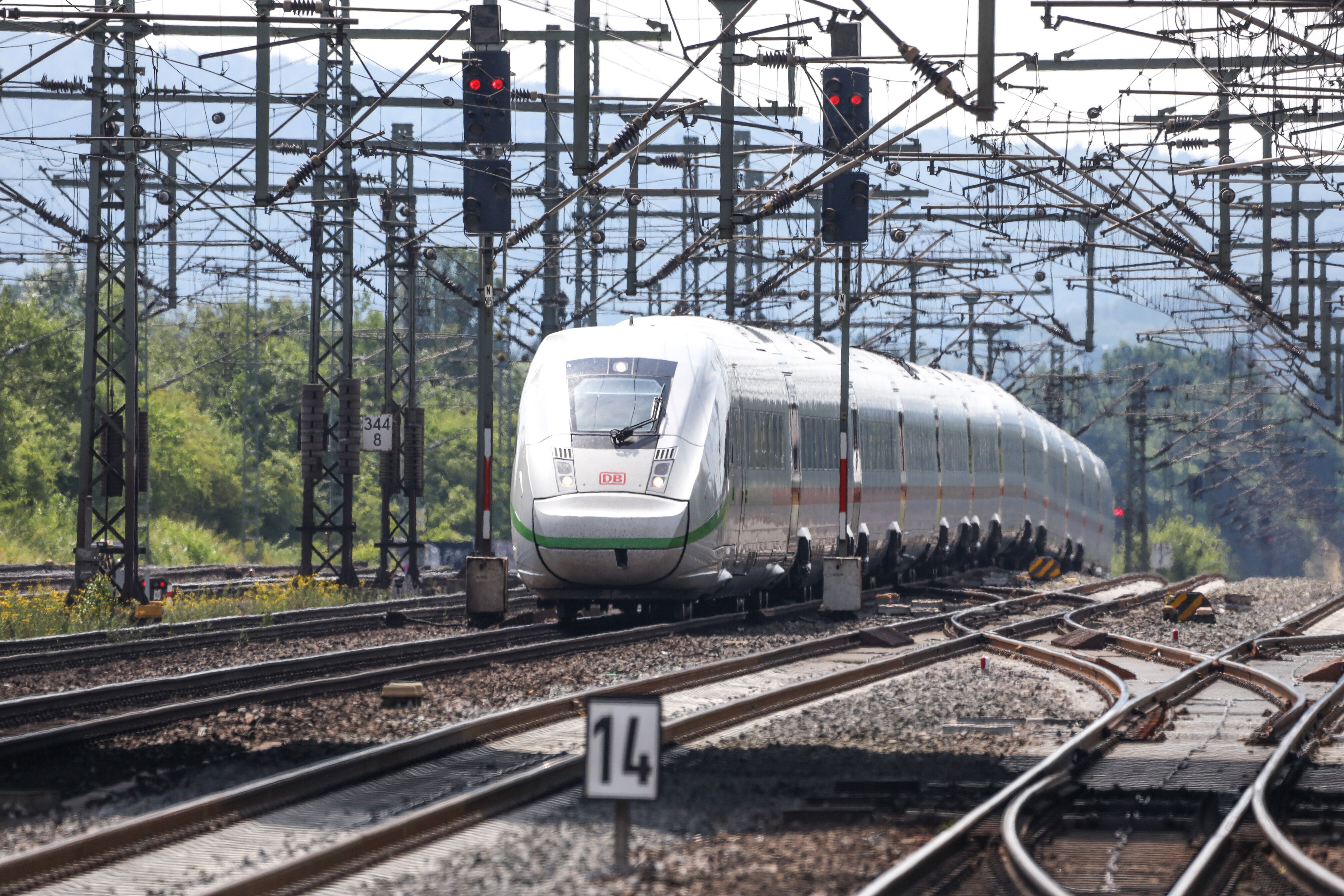 Image - Von 2030 auf 2070 – Verkehrsministerium verschiebt den Deutschlandtakt der Bahn!
