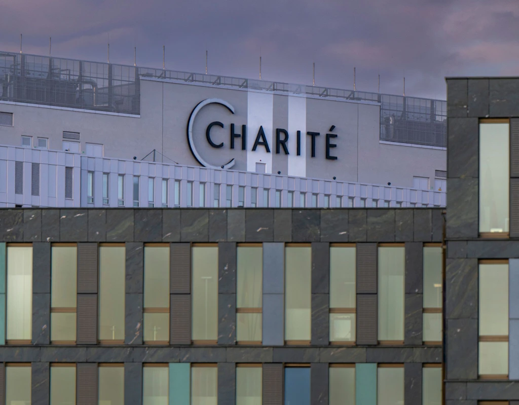 Warnstreik: Berliner Charité verschiebt planbare Eingriffe