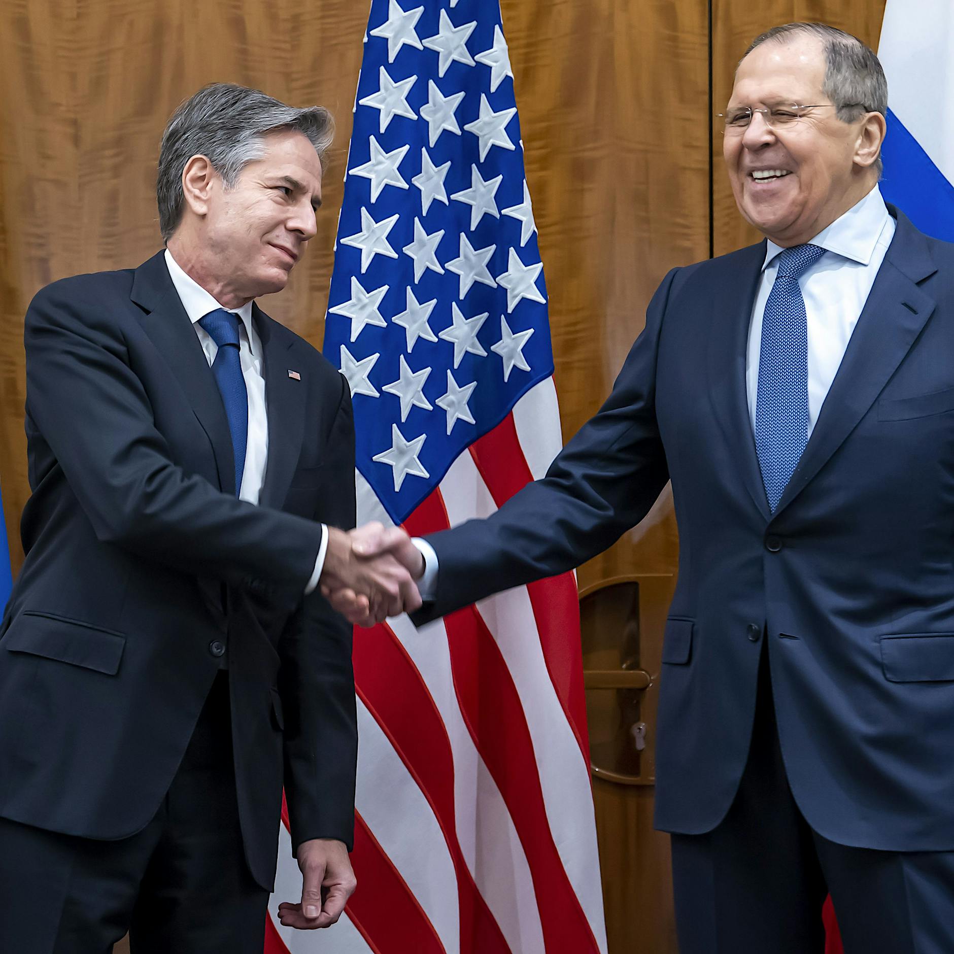 Ukraine-Krieg: Lawrow und Blinken treffen sich überraschend