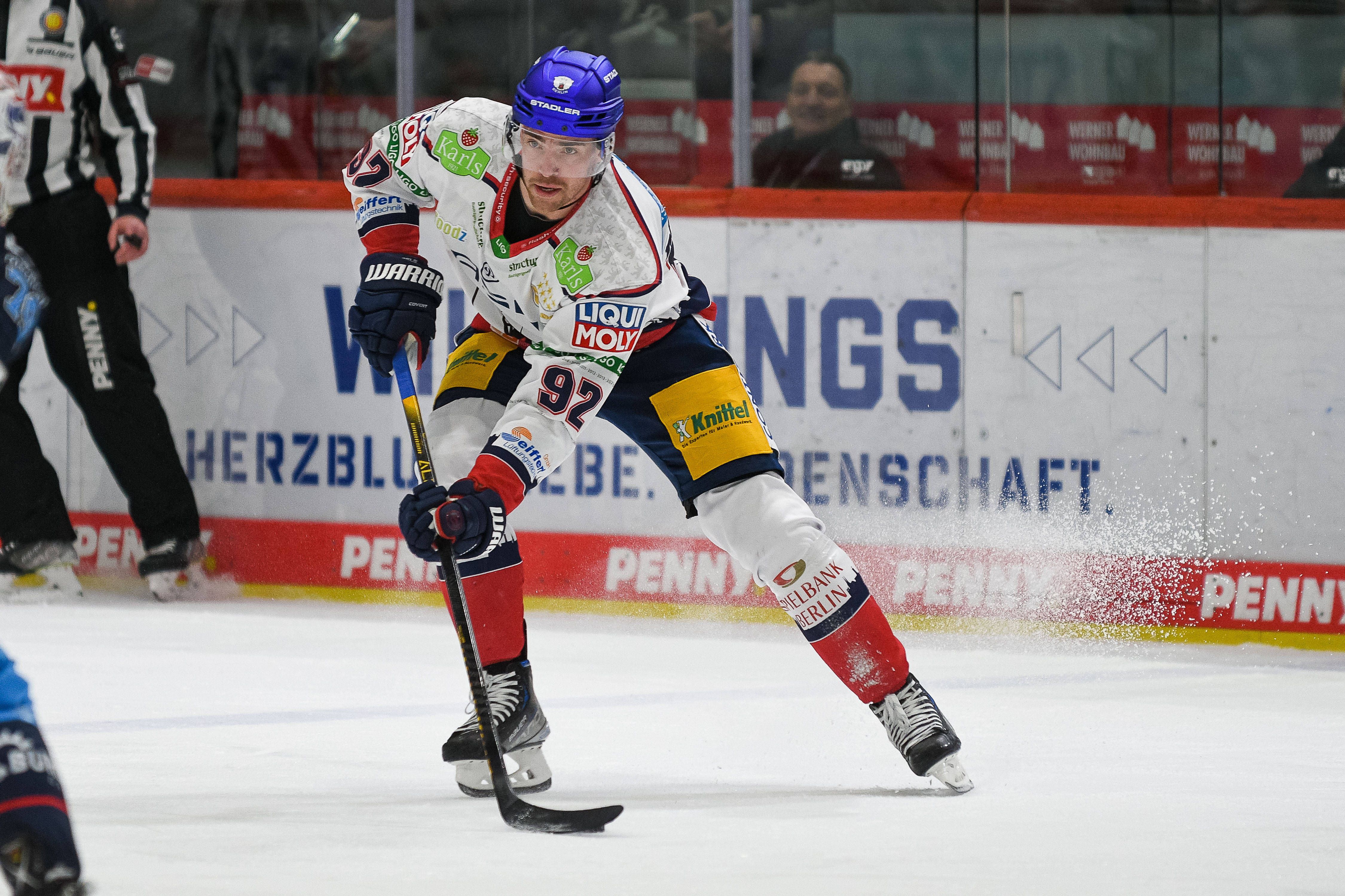 Image - Eisbären-Alarm vor dem Finale: Hördler mit Arm in der Schlinge, Noebels beim Training