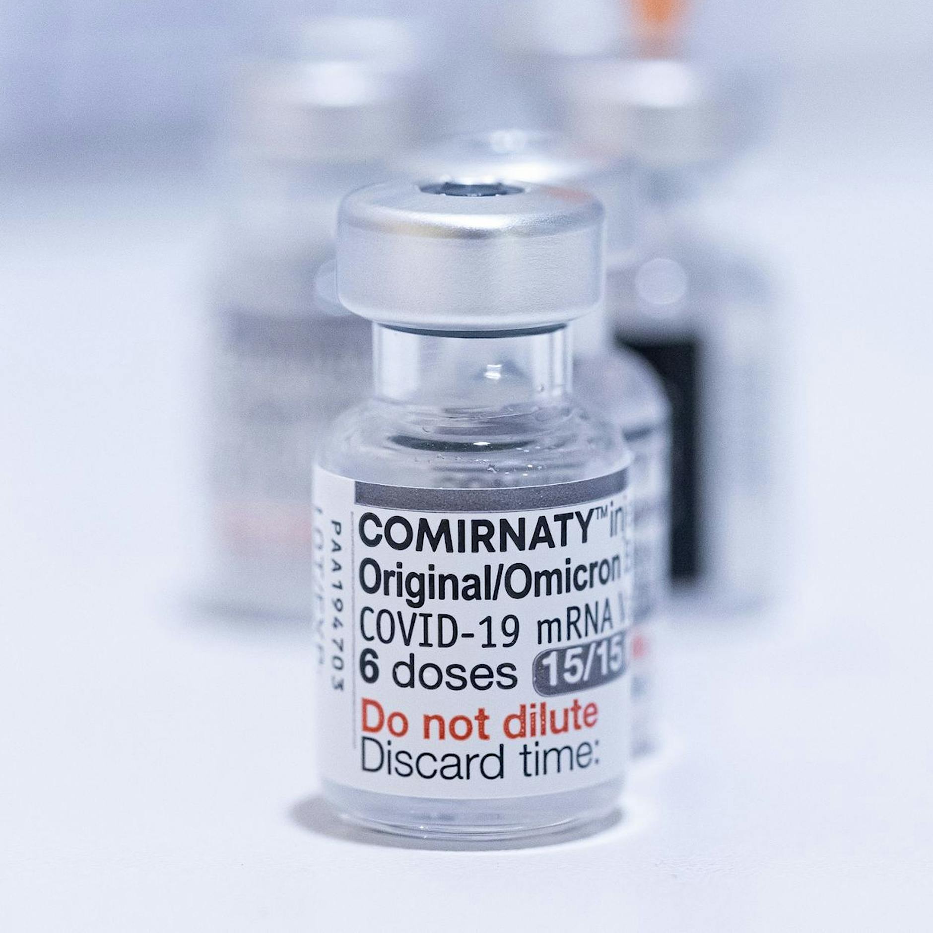 Bericht: EU erlaubt Polen Neuverhandlung von Impfstoff-Lieferungen