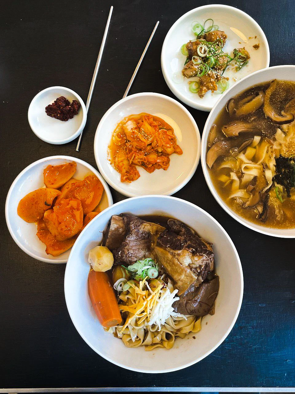 Restaurant Sword Master Noodle: Wo die Tränen heiß rinnen