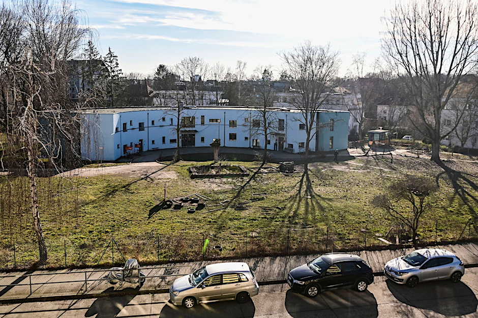 Neben der Kita Hedwig soll ein Schulneubau entstehen.