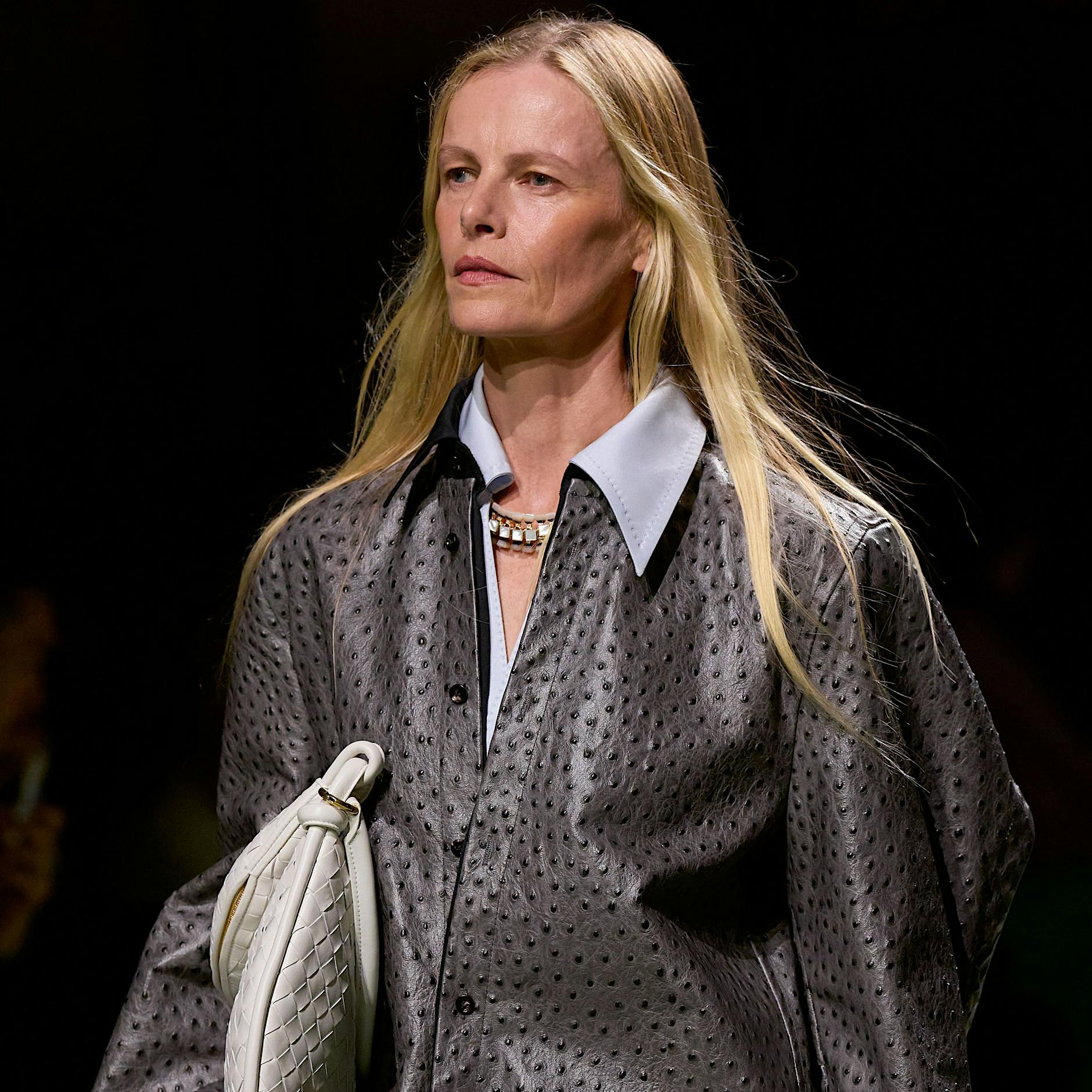 Der neue Chic aus Mailand und Paris: 5 aktuelle Trends aus den Modehauptstädten