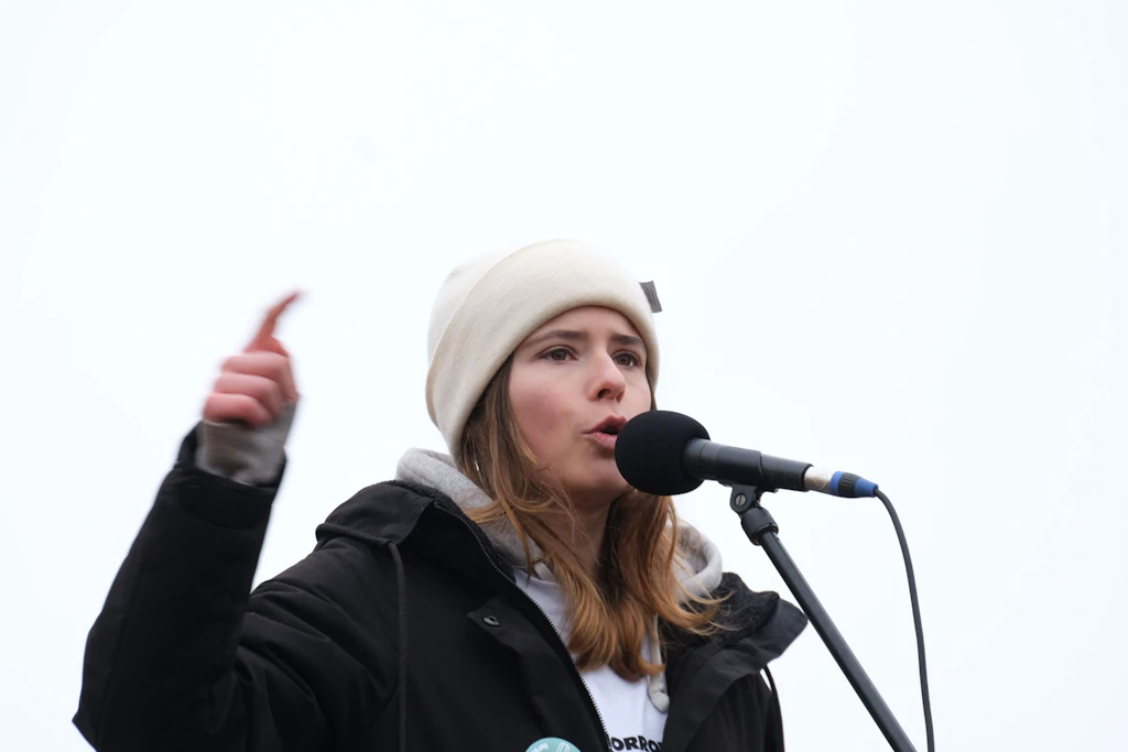Berliner Klimastreik: Luisa Neubauer knöpft sich Christian Lindner vor