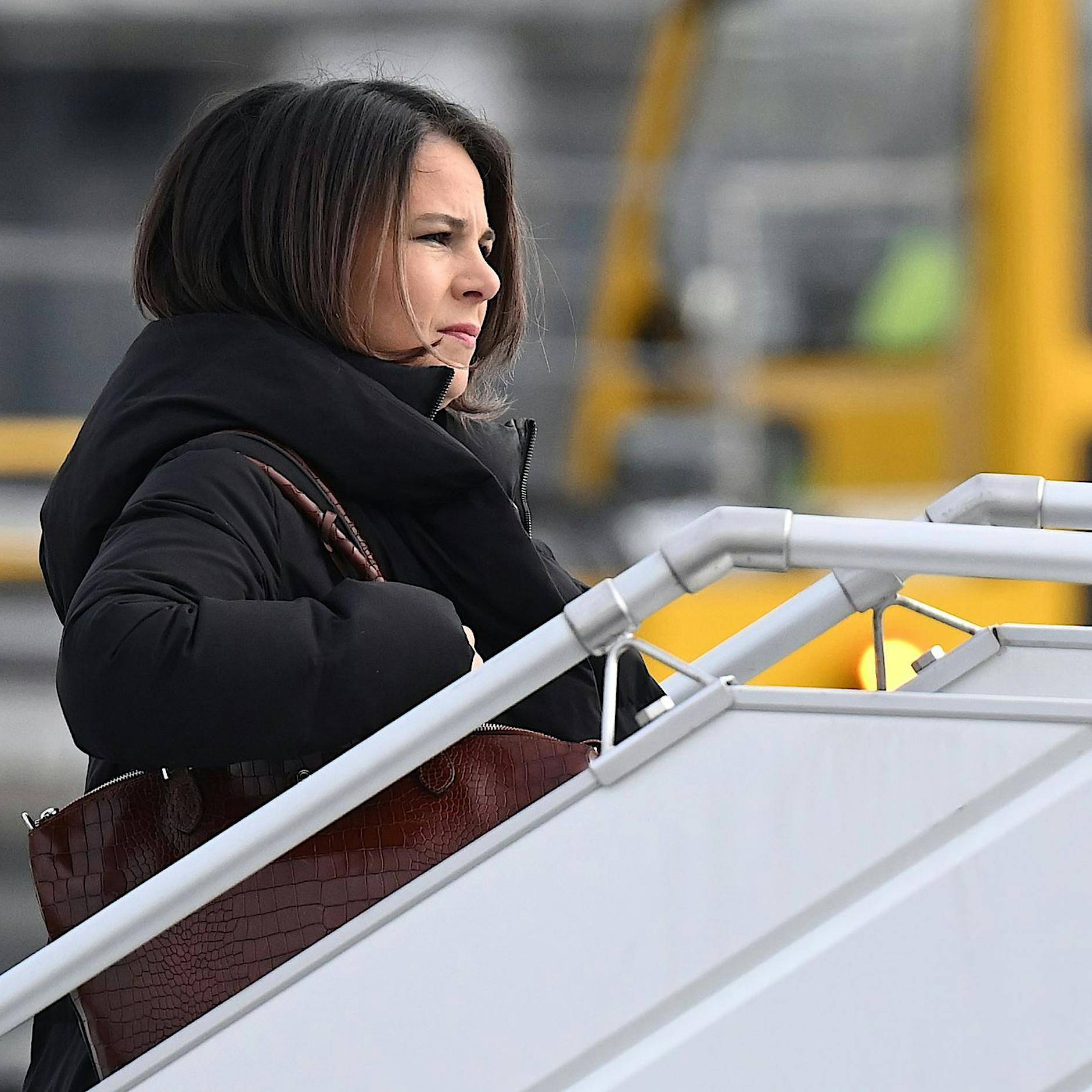 Klimaschonende Dienstreisen: Baerbock scheitert an eigenen Ansprüchen