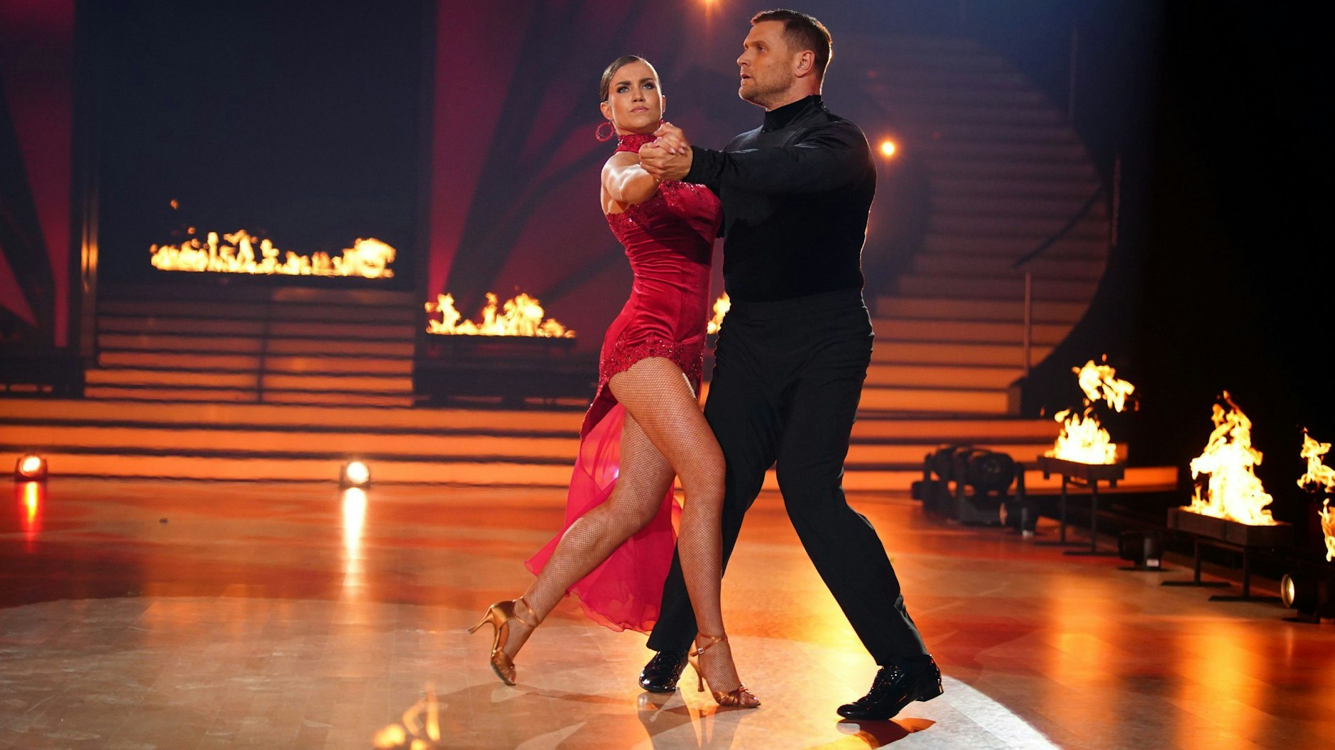 Für ihren Tango in „Let’s Dance“-Show 2 bekamen Michael „Mimi“ Kraus und Mariia Maksina 23 Punkte.