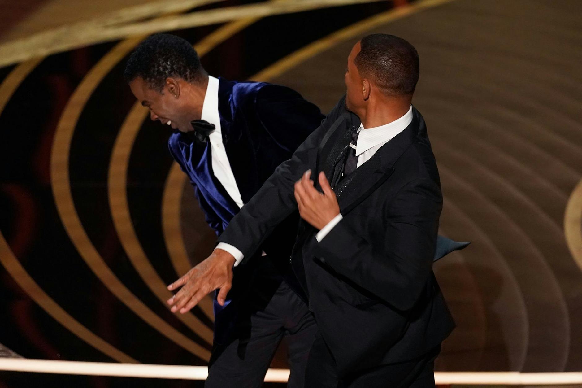Die Schelle bei den Oscars im vergangenen Jahr: „Es tut immer noch weh“, sagte Chris Rock nun.