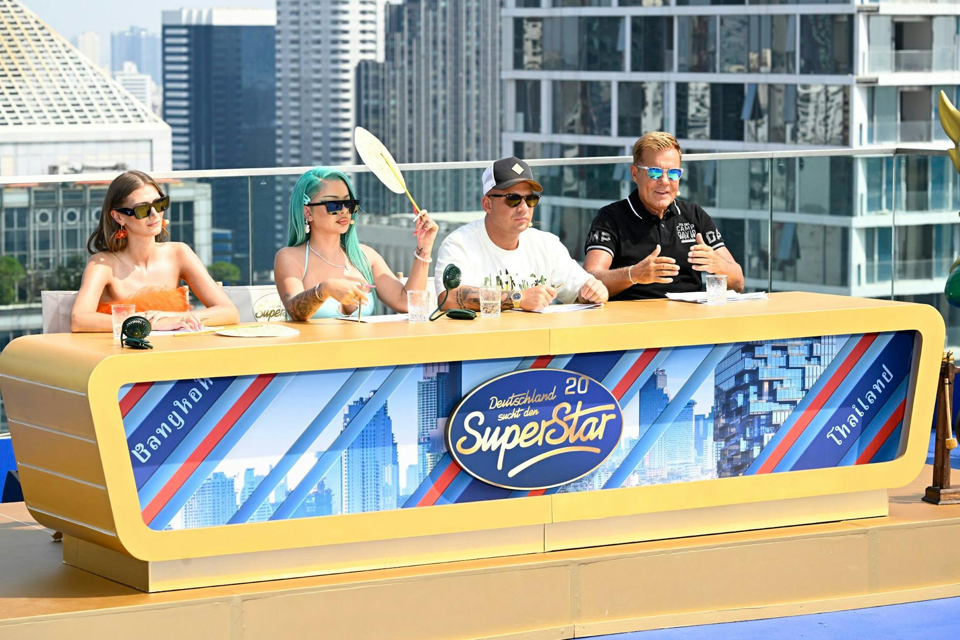 Die DSDS-Juroren Leony, Katja Krasavice, Pietro Lombardi und Dieter Bohlen in Bangkok