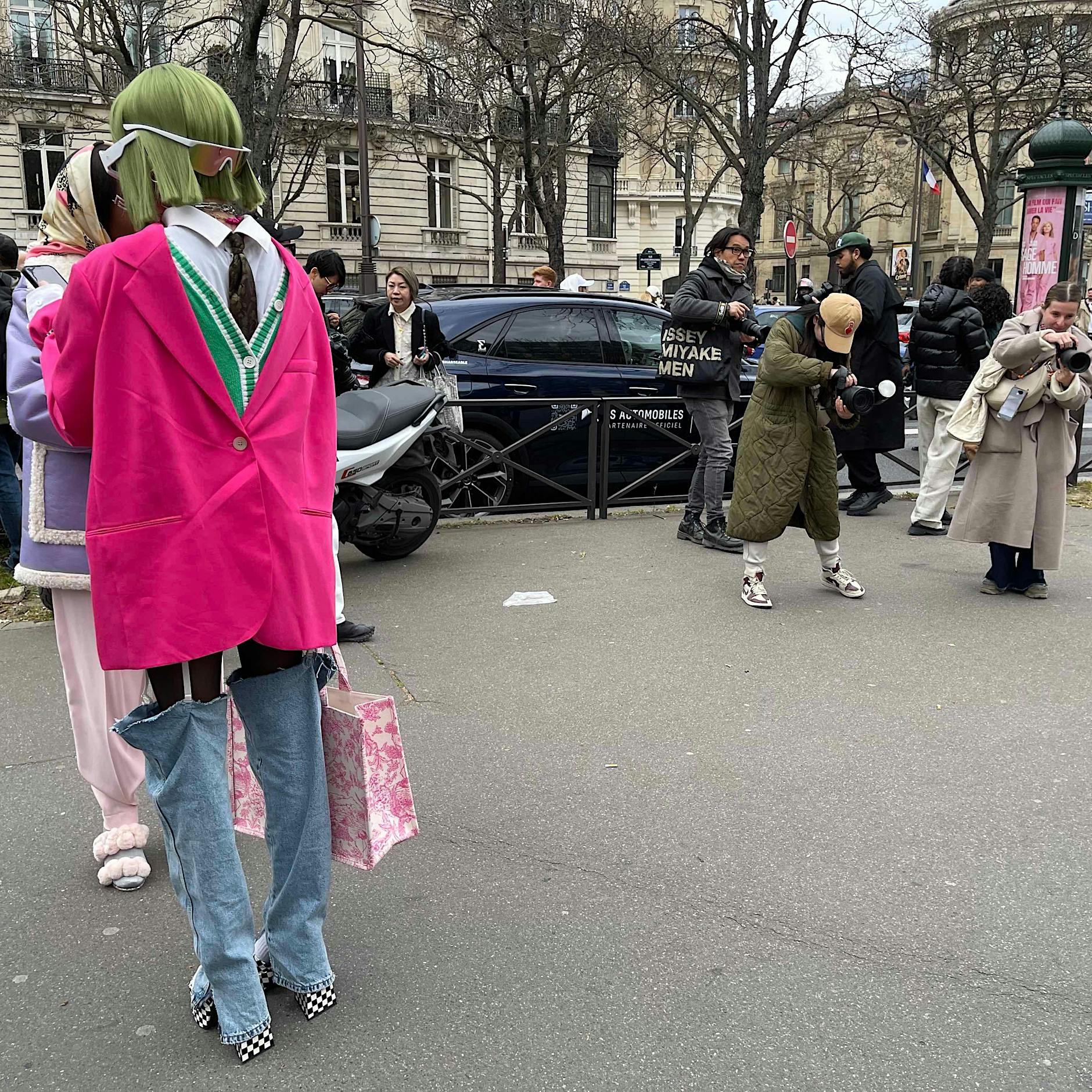 Paris Street Style 2023: Die besten Looks von der Miu-Miu-Show