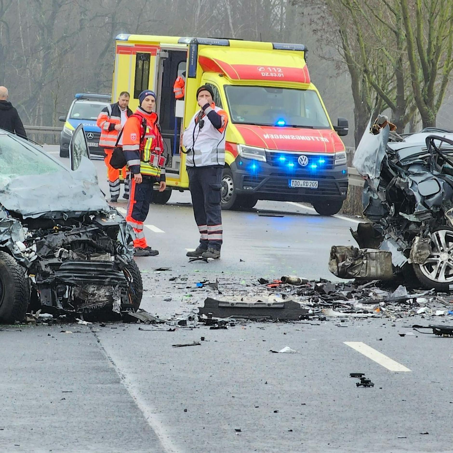UPDATE! Eilenburg: Drei Tote und mehrere Verletzte bei Horror-Unfall