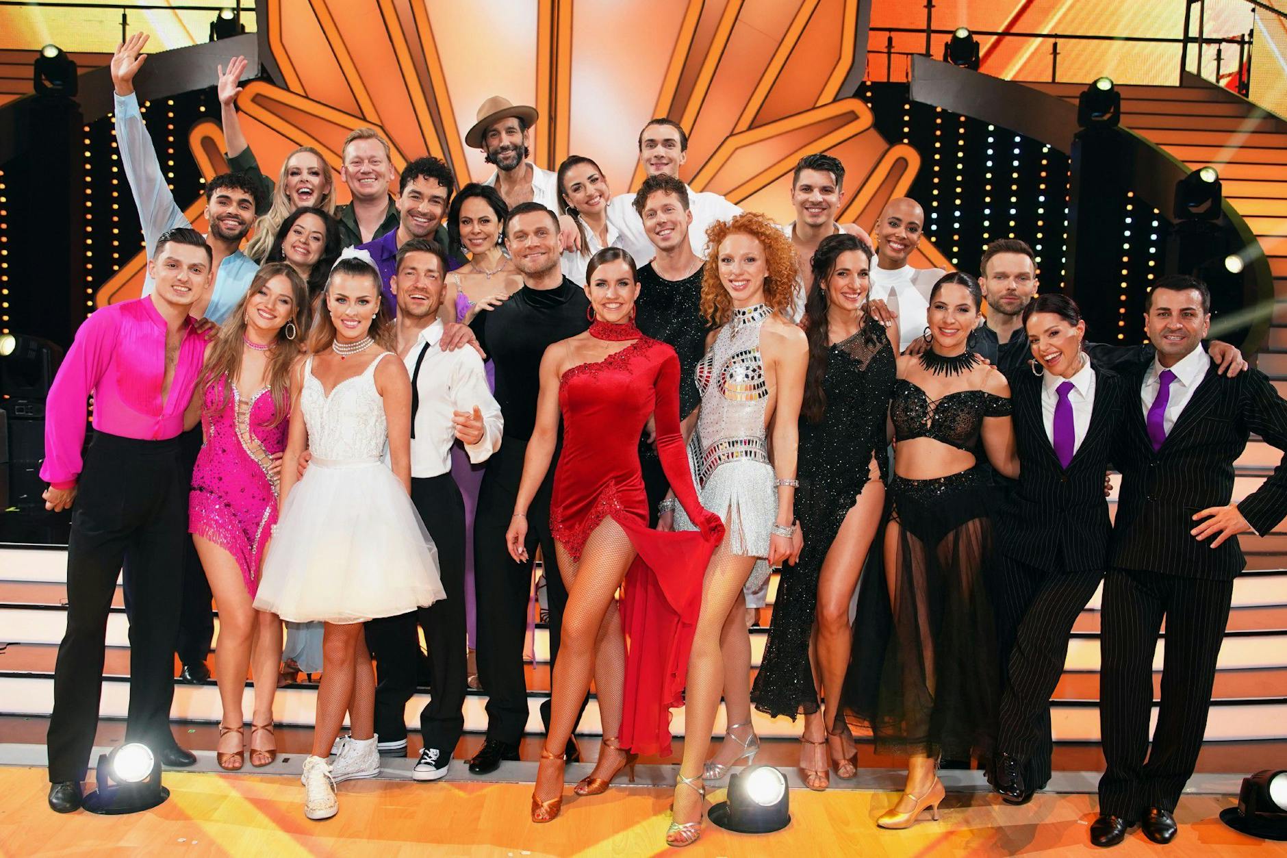 Porno aka uyda opani sikadi Kate Winslet yalangoch yashirin kamera