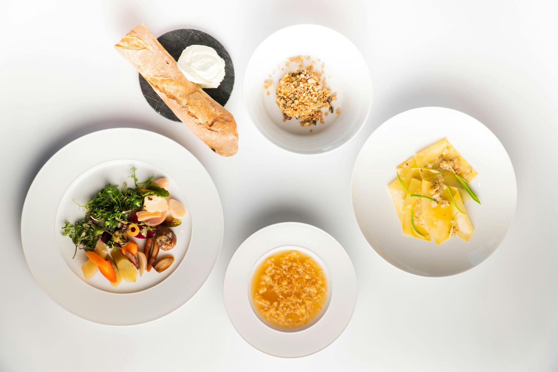 Fleischlose Gerichte können ebenso kreativ wie lecker sein. Wie das auf Top-Niveau geht, zeigt beispielsweise das Cookies Cream mit seinen Menüs. 