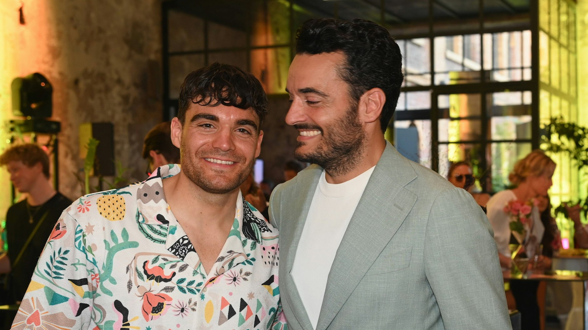 Stefano Zarrella (l.) ist der Bruder von Giovanni Zarrella.