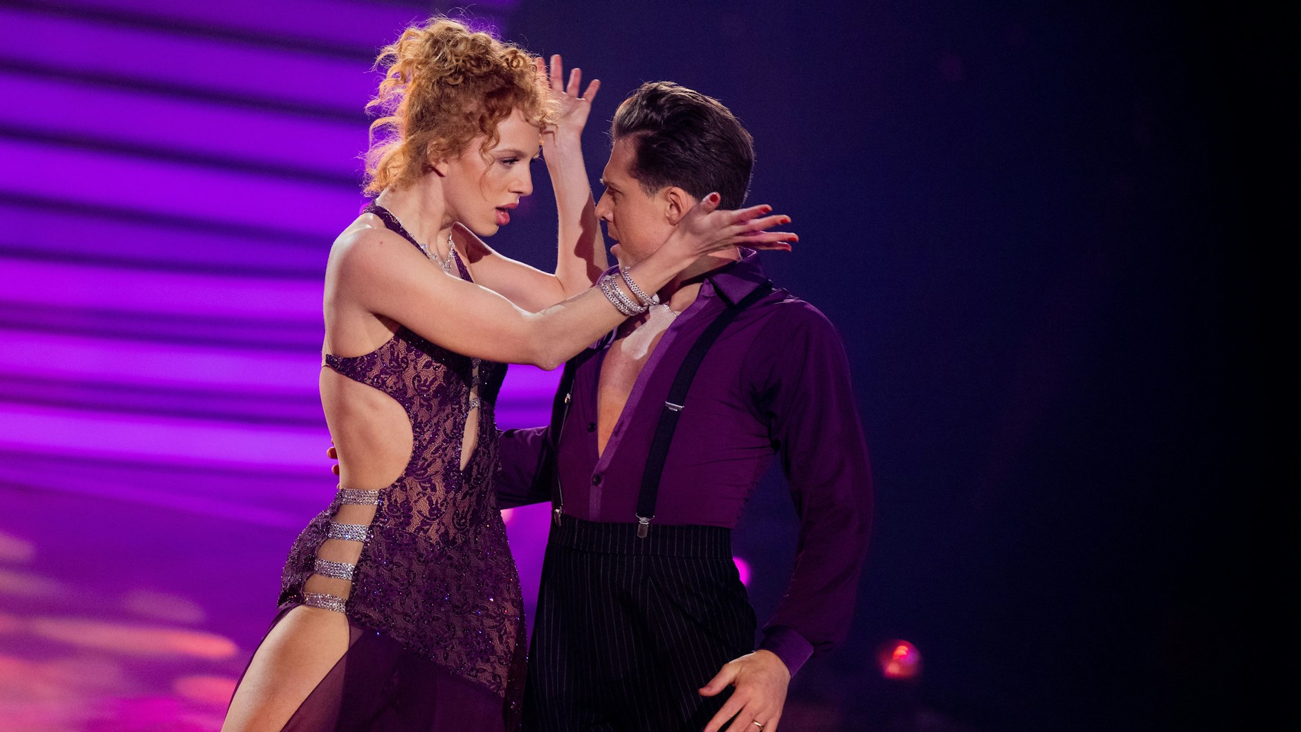 Anna Ermakova und Valentin Lusin bekamen in „Let’s Dance“-Show 3 30 Punkte für ihren Slowfox.