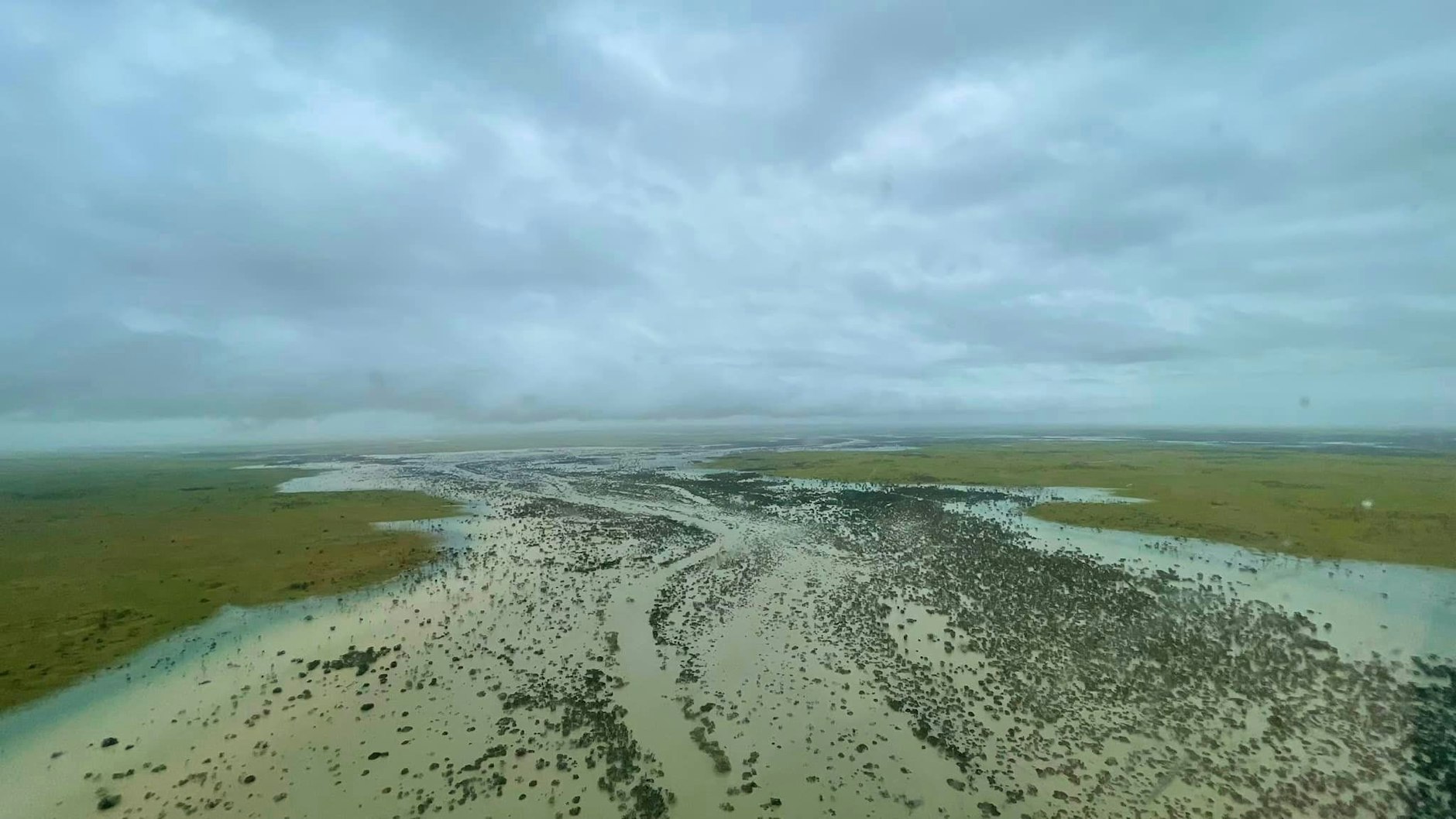 Nach tagelangen heftigen Regenfällen sind Teile des australischen Outbacks überschwemmt. 