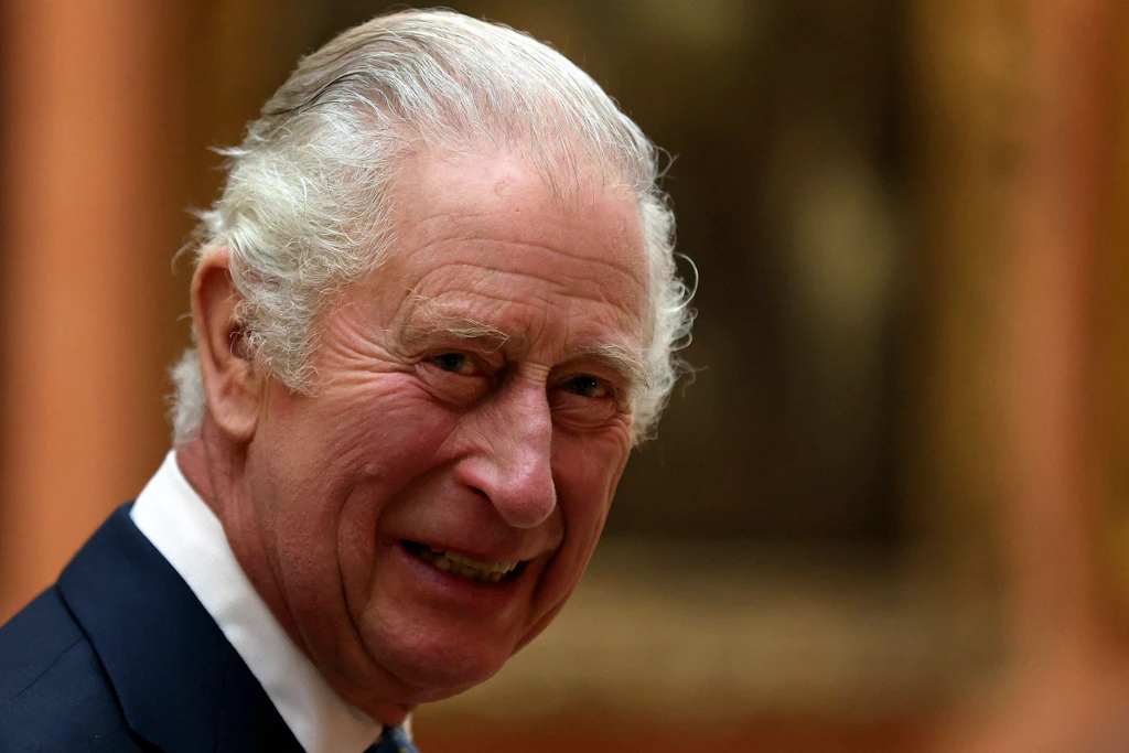 Game of Thrones: Charles III. wird auf einem 750 Jahre alten Stuhl gekrönt
