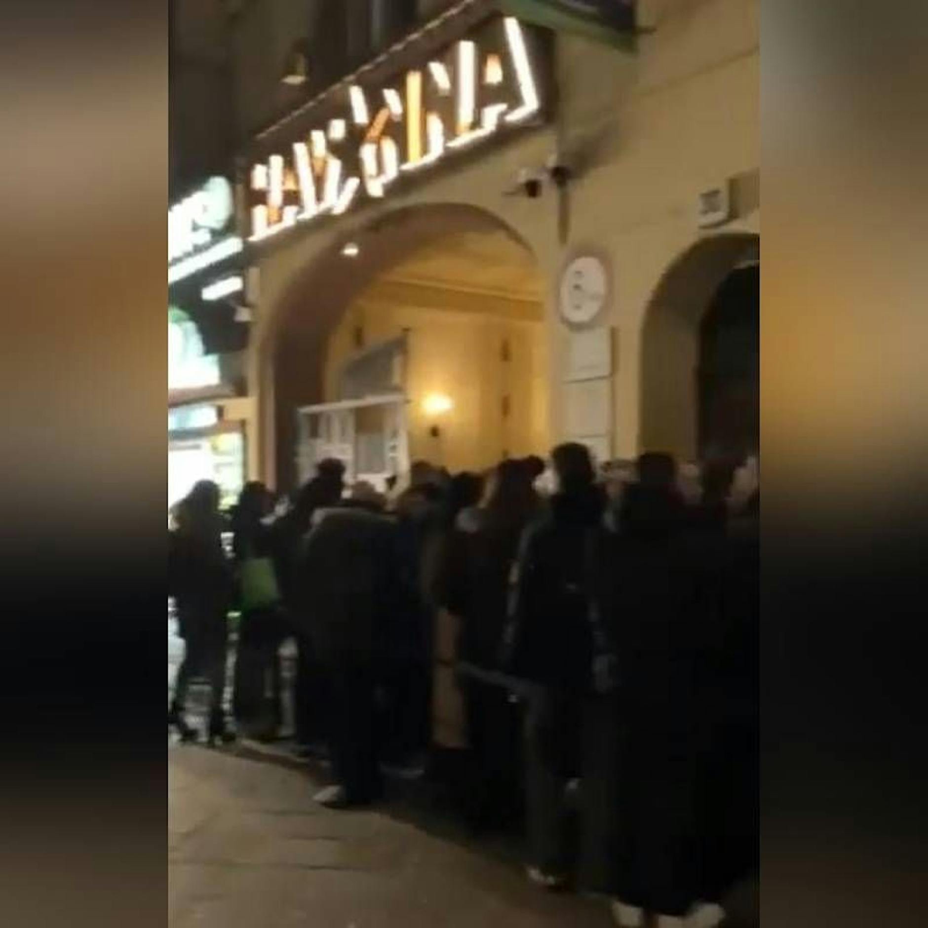 Razzia im Club Havanna in Schöneberg: Polizei stellt mehrere Verstöße fest!