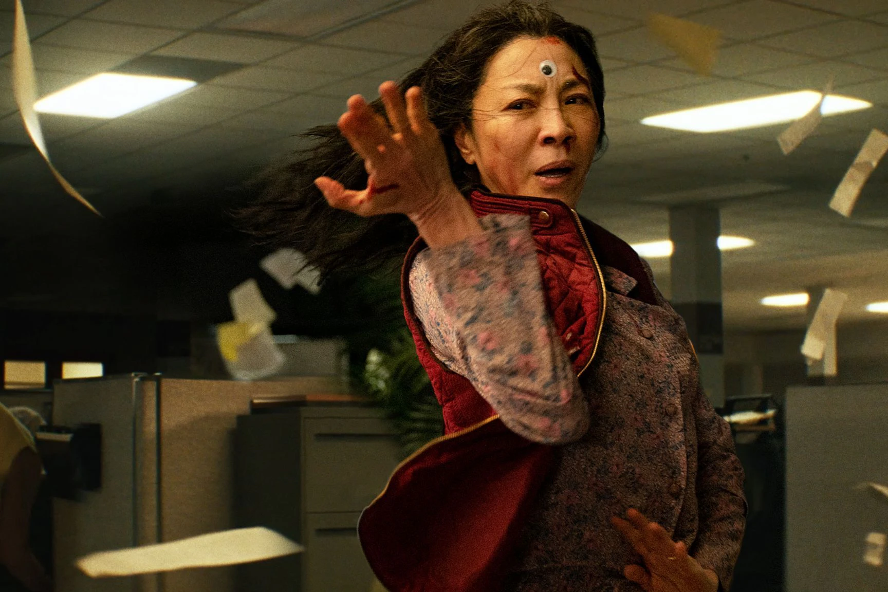 Gewinnerin: Michelle Yeoh für ihre Rolle in „Everything Everywhere All at Once“